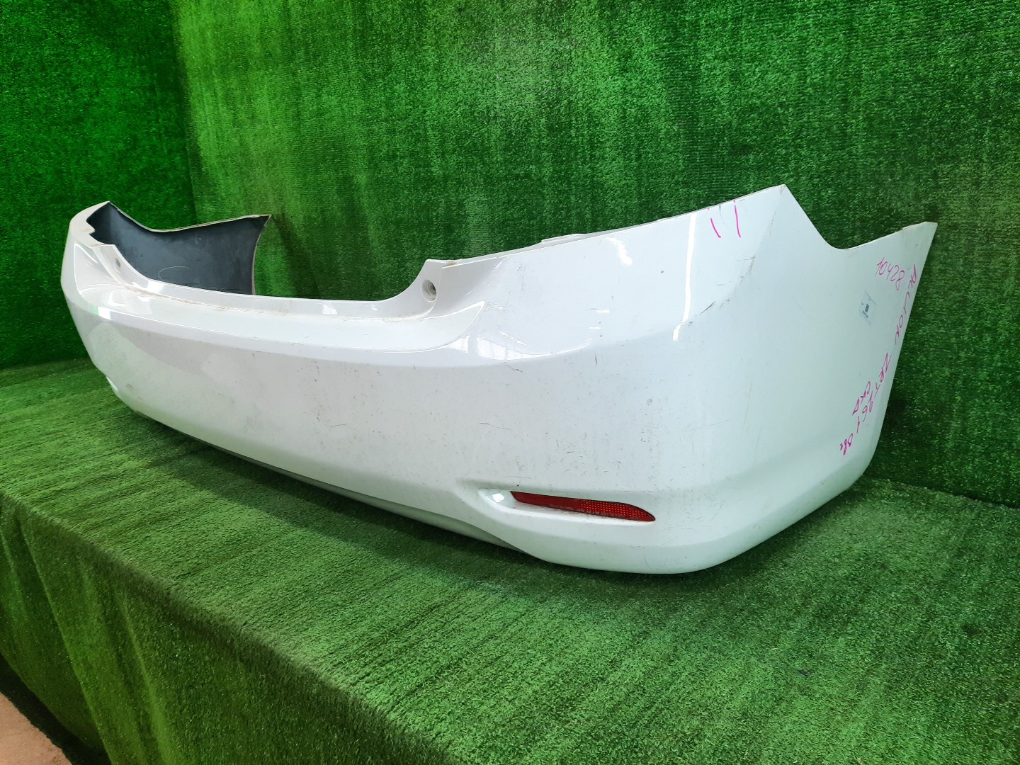 Бампер задний TOYOTA ALLION ZRT265, ZRT260, NZT260, ZRT261 10428 3 ракурс