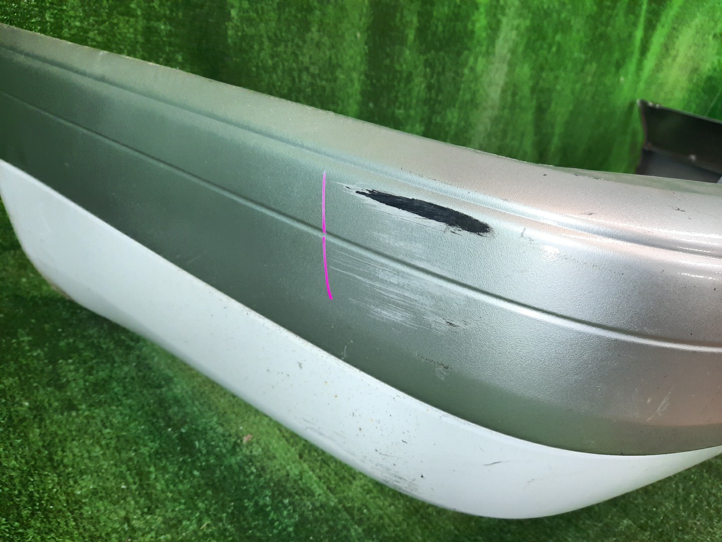 Бампер задний TOYOTA SPRINTER AE111, AE114, AE110, EE111, CE110, CE114 10437 4 ракурс