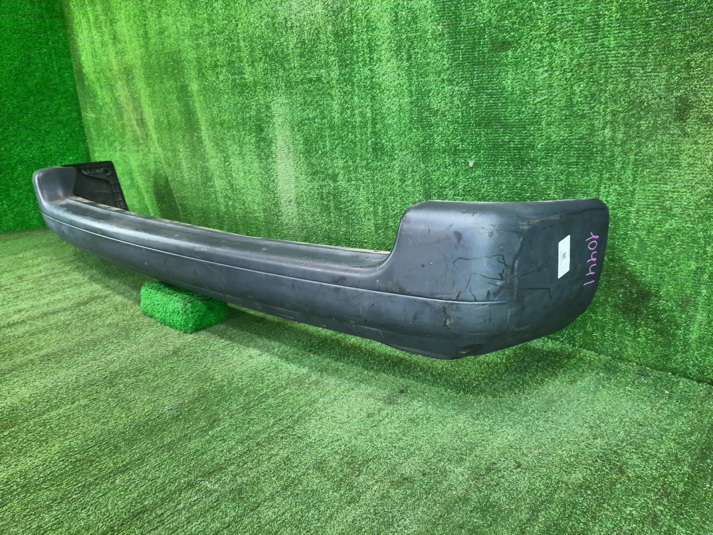 Бампер задний TOYOTA SPRINTER AE100, AE101, AE109, EE101, AE104, CE107, CE100, CE109, EE108 10441 2 ракурс