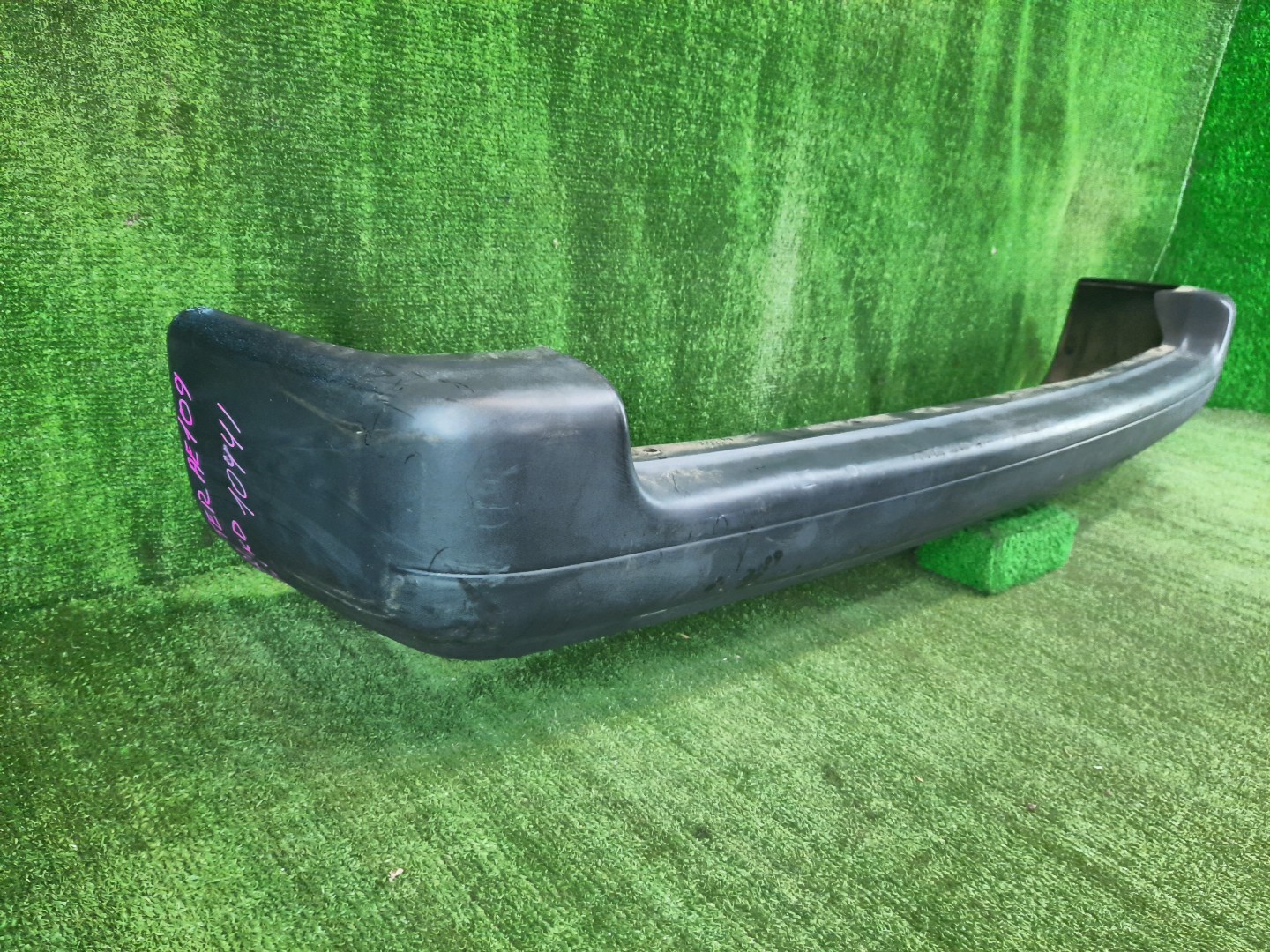 Бампер задний TOYOTA SPRINTER AE100, AE101, AE109, EE101, AE104, CE107, CE100, CE109, EE108 10441 3 ракурс