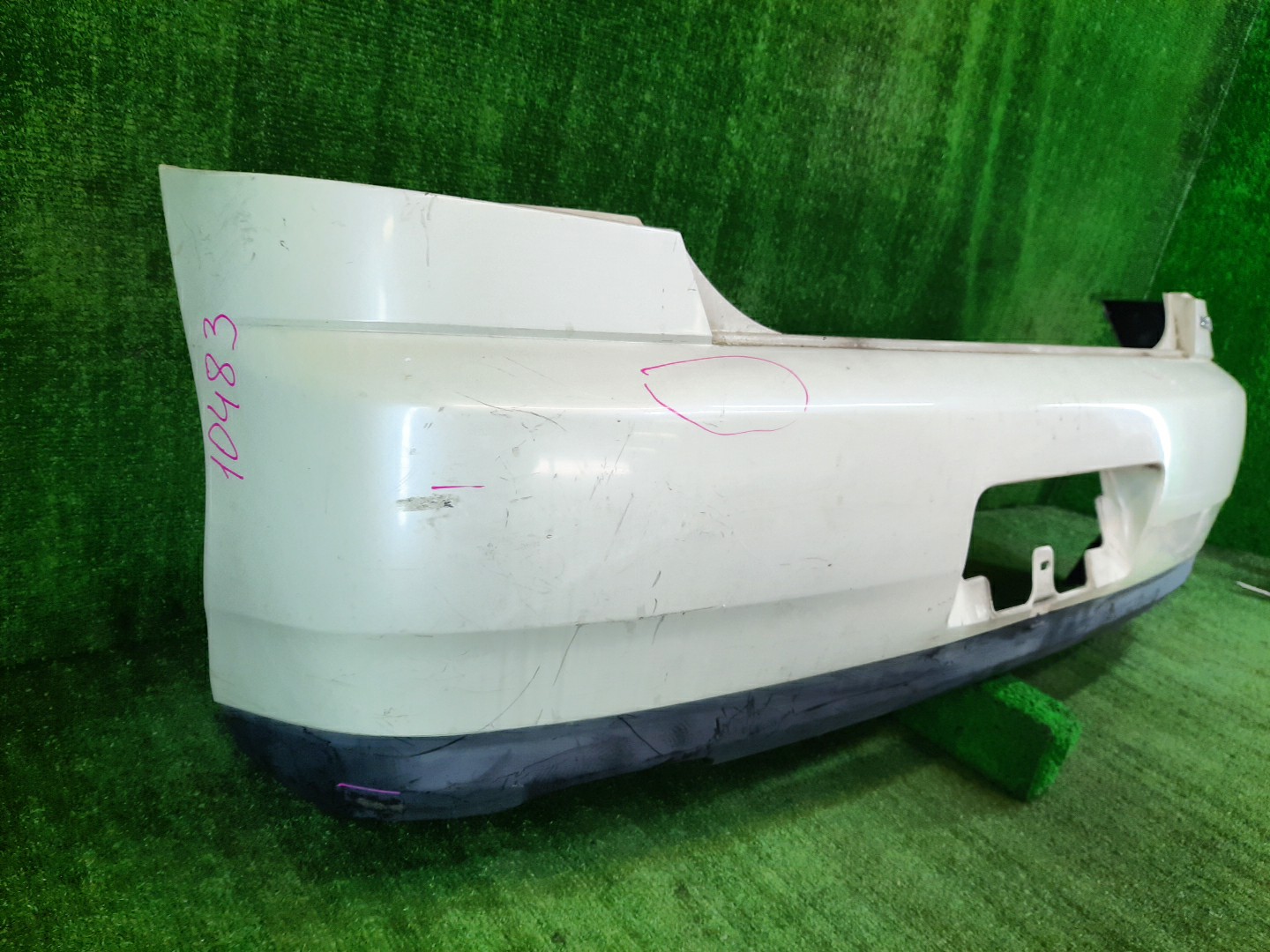 Бампер задний NISSAN SKYLINE V35 10483 3 ракурс