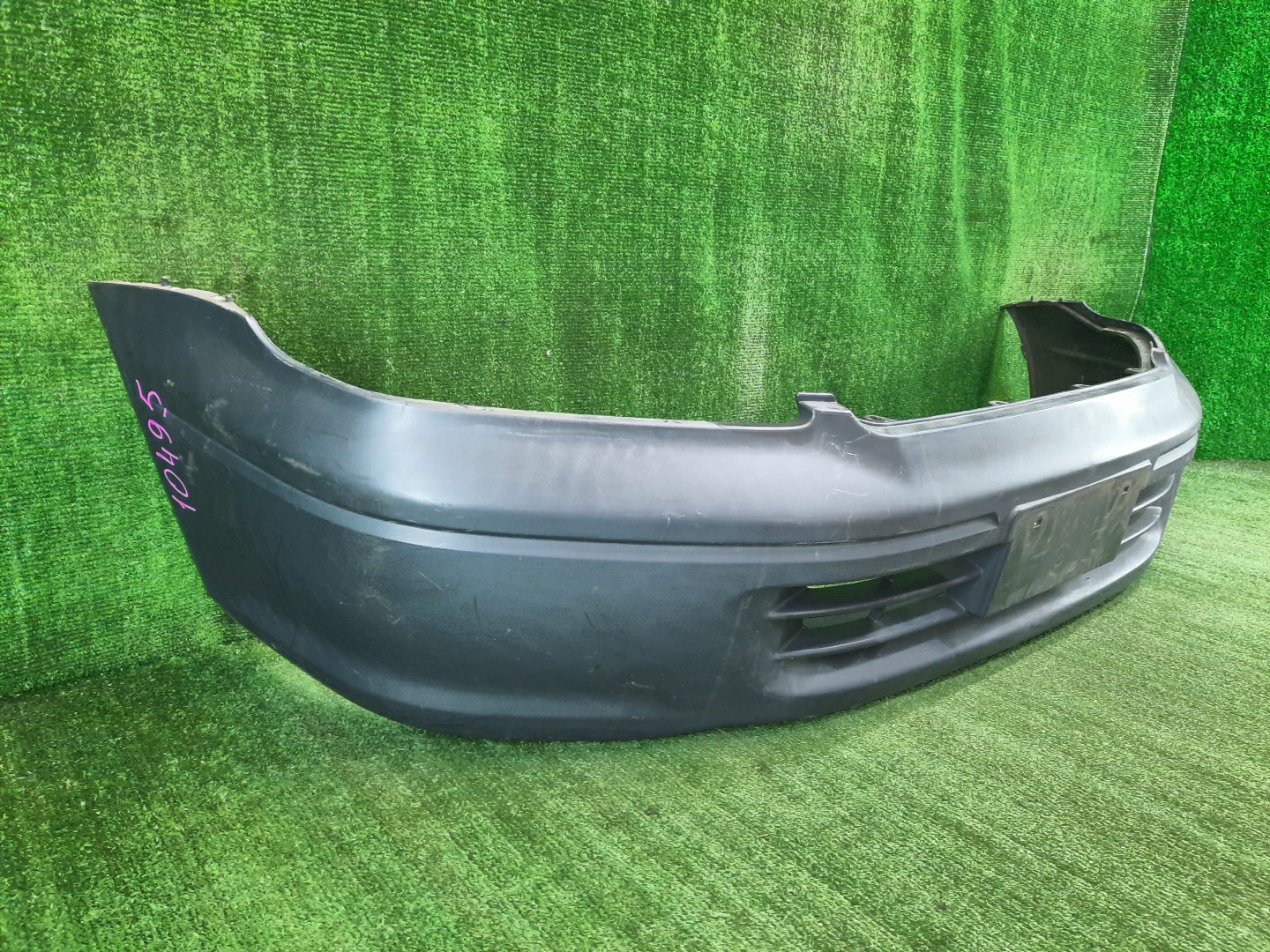 Бампер передний MITSUBISHI LANCER CEDIA, LANCER CS2A, CS5W, CS5A, CS3W, CS9W, CS9A, CS1A, CS2W, CS2V, CS3A, CS6A 10495 3 ракурс