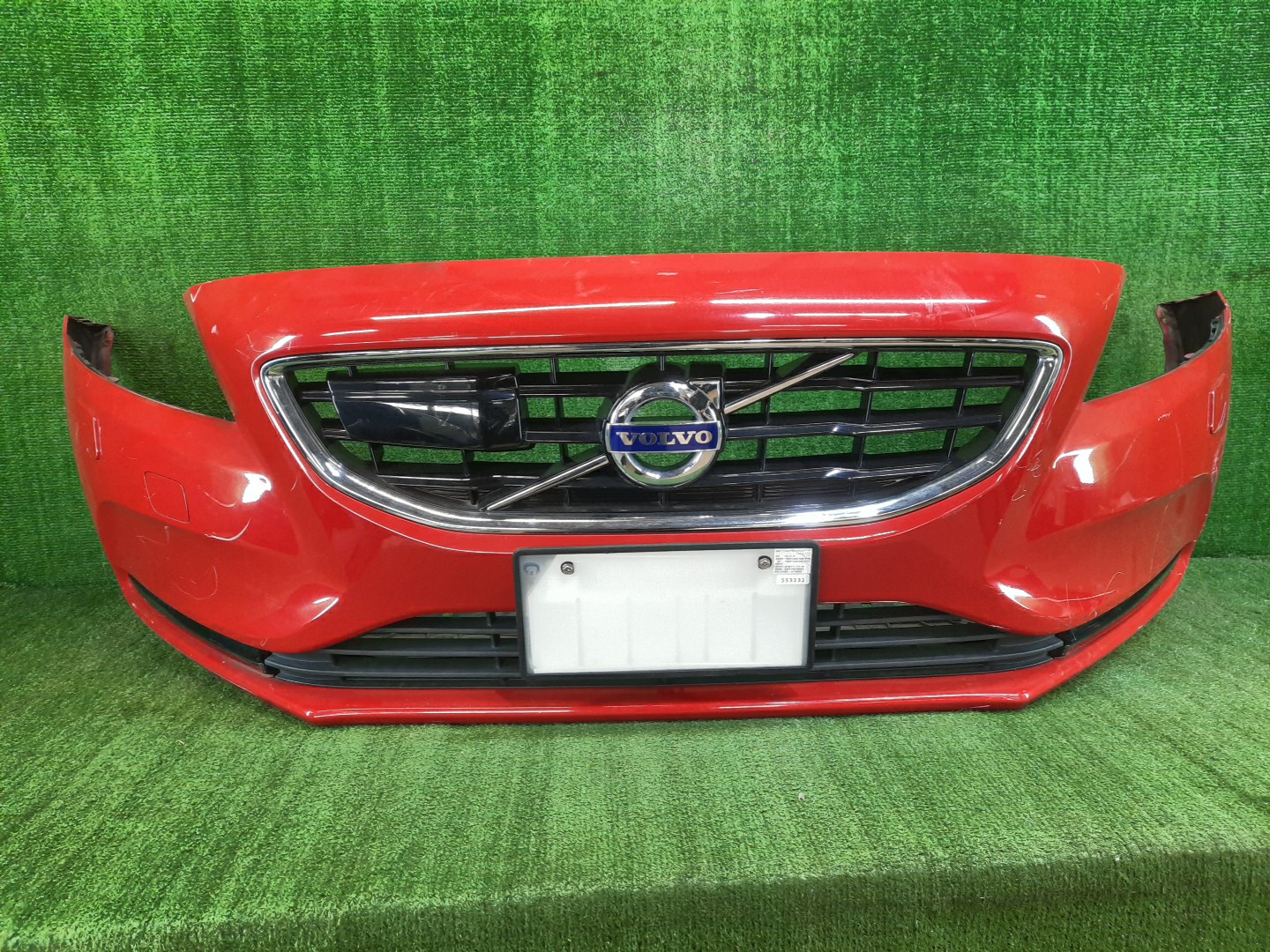 Бампер передний VOLVO V40 MZ63, MV, MV48 10499 2 ракурс