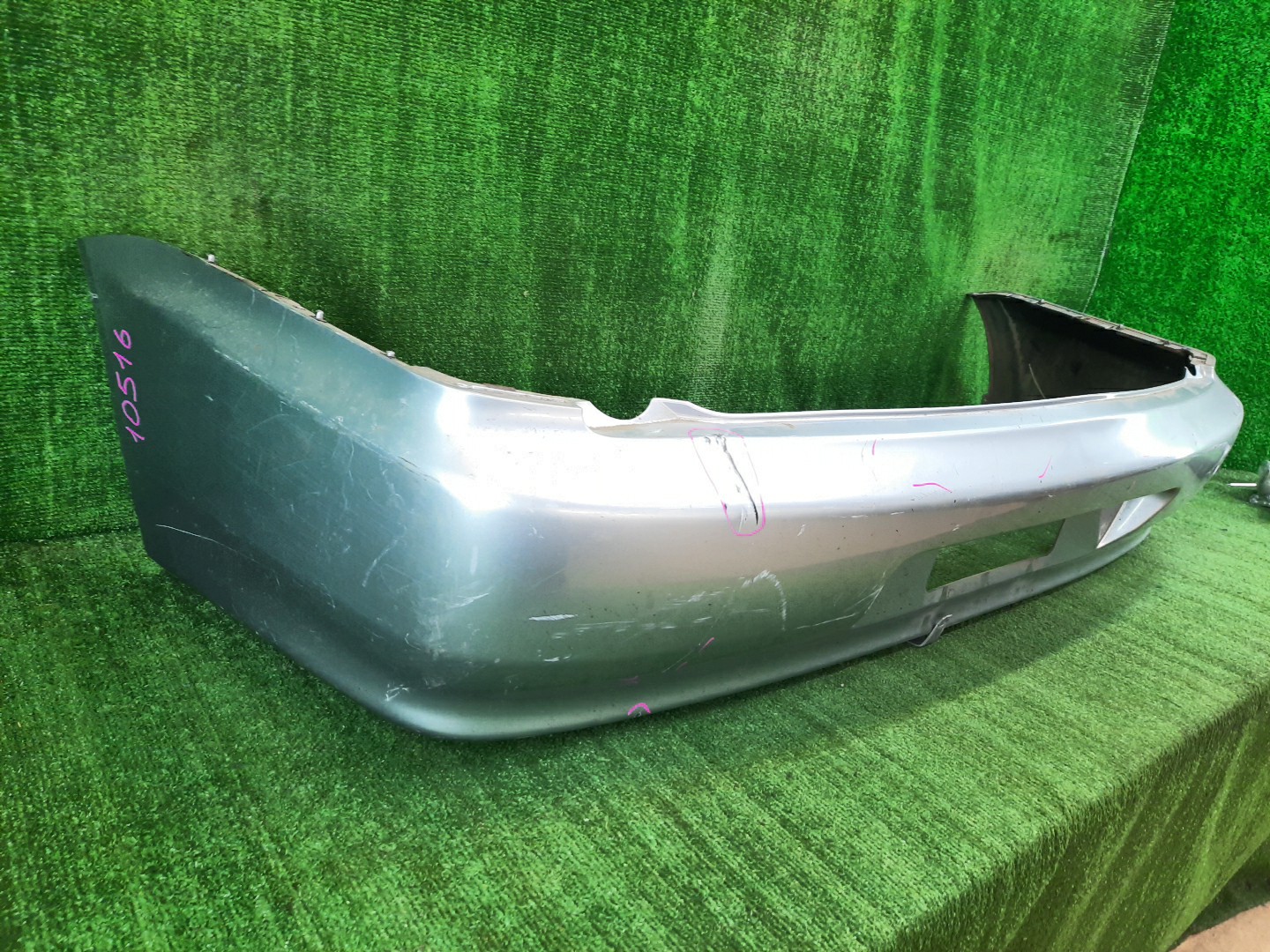 Бампер задний MITSUBISHI LANCER CEDIA, LANCER CS3W, CS9W, CS2W, CS5W 10516 3 ракурс