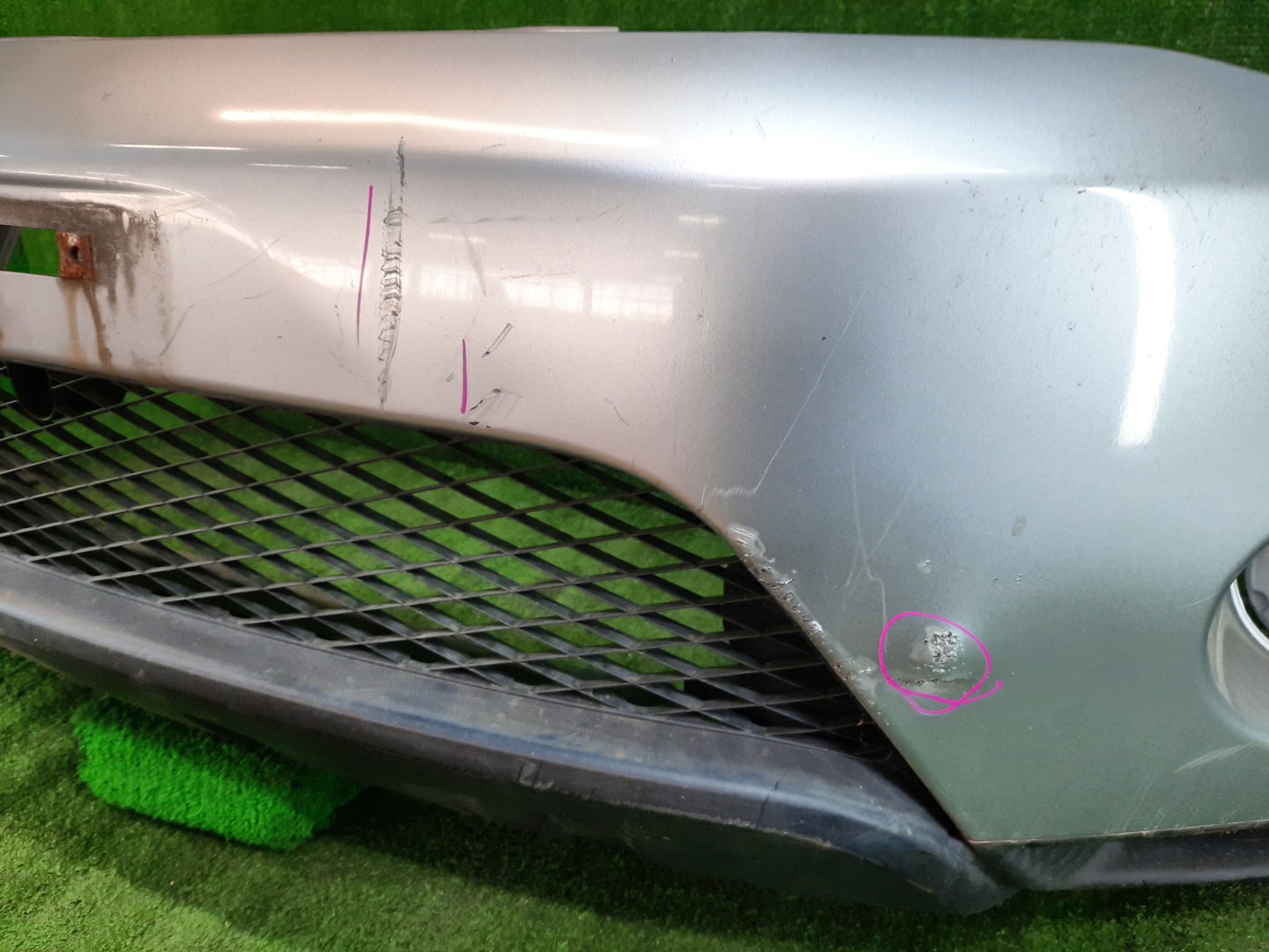 Бампер передний MITSUBISHI OUTLANDER CW4W, CW6W, CW5W 10532 3 ракурс Бампер передний MITSUBISHI OUTLANDER CW4W, CW6W, CW5W 10532 3 ракурс