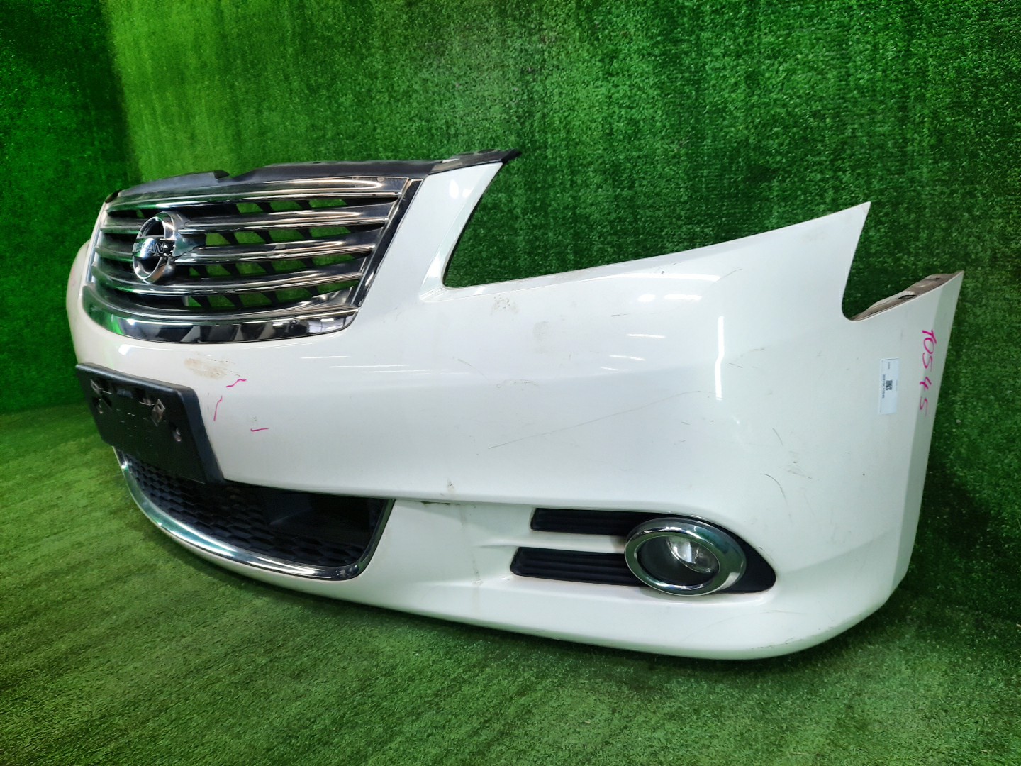 Бампер передний NISSAN FUGA Y50, PNY50, PY50, GY50 10545 2 ракурс