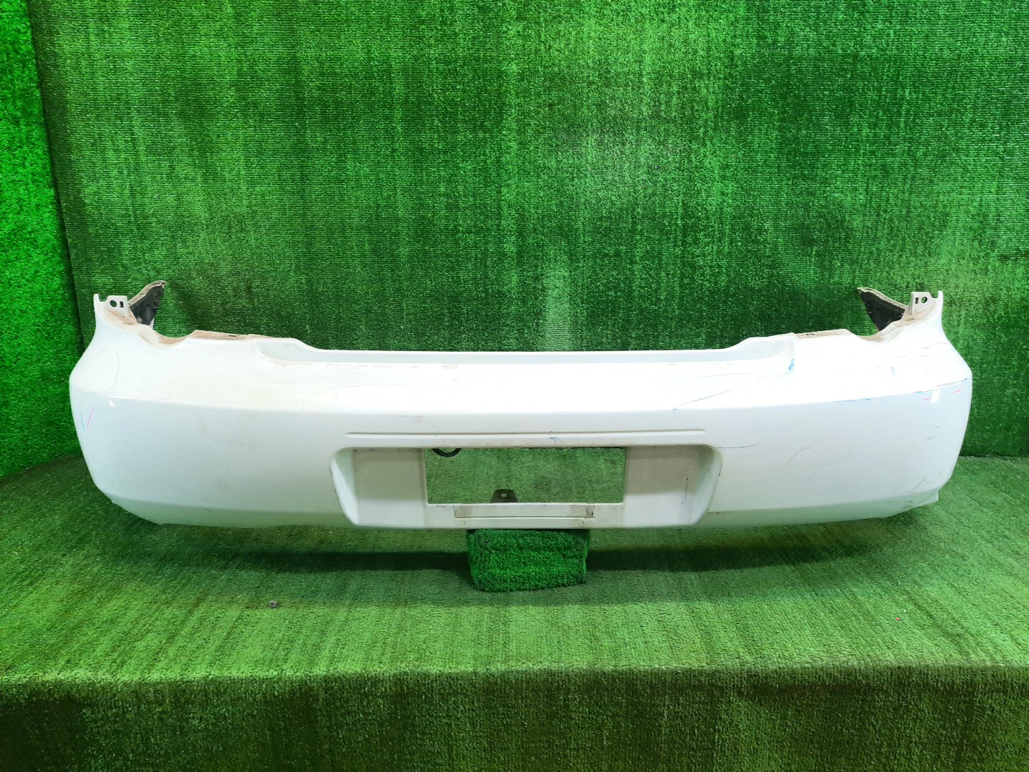 Бампер задний SUBARU IMPREZA GG2, GG9, GG3, GGA 10554 1 ракурс