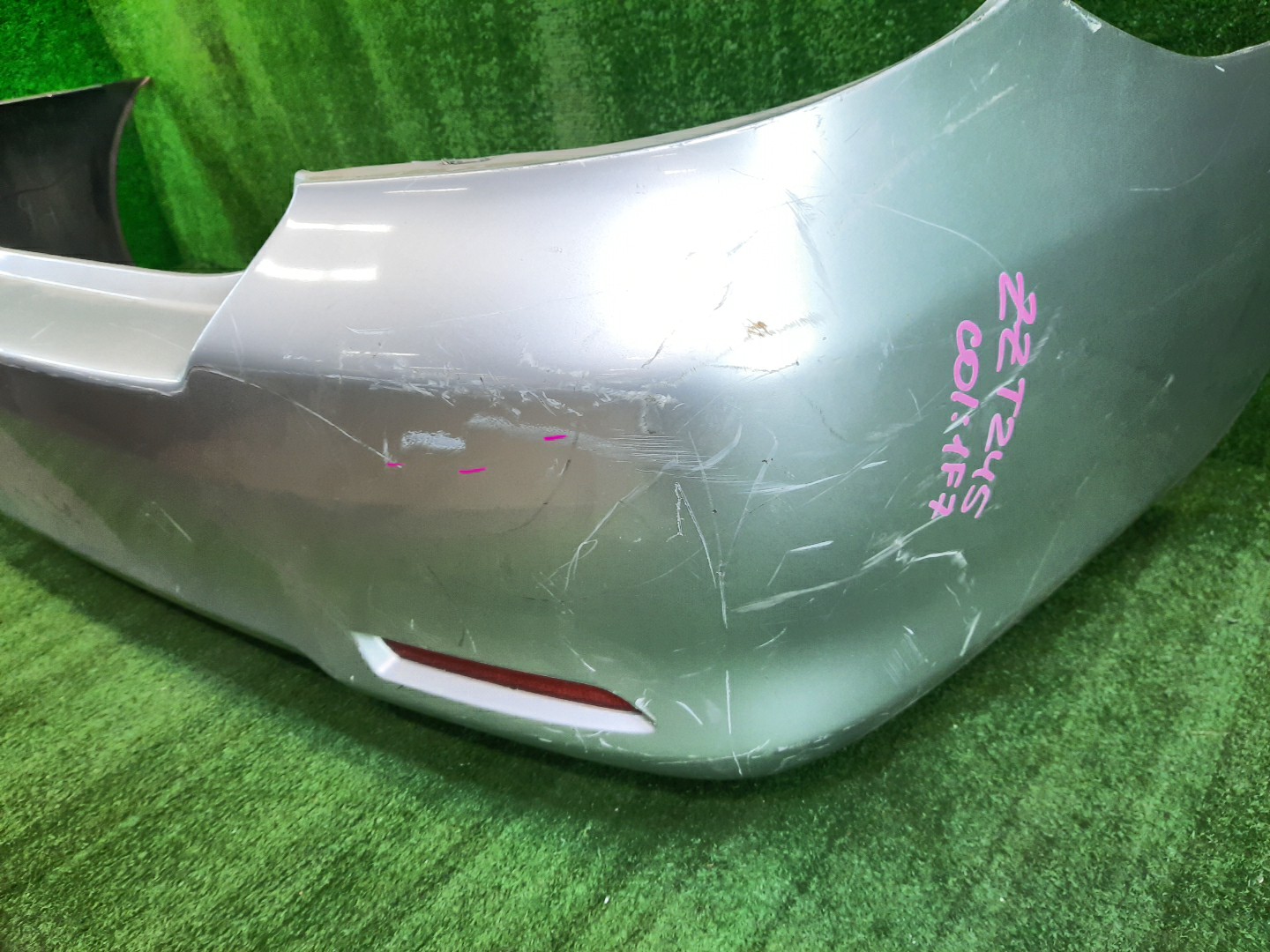 Бампер задний TOYOTA ALLION ZZT240, NZT240, AZT240, ZZT245 10565 5 ракурс