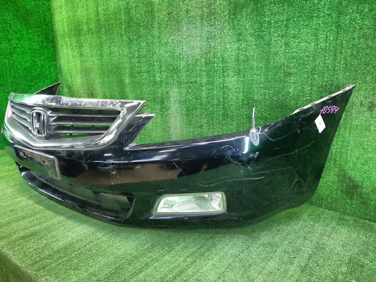 Бампер передний HONDA INSPIRE UC1 10594 2 ракурс Бампер передний HONDA INSPIRE UC1 10594 2 ракурс
