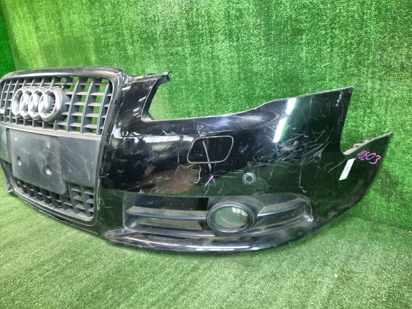 Бампер передний AUDI A4 8ED, 8E, 8HE, 8H7, 8E5, 8EC, B7, B6 B7 2 ракурс