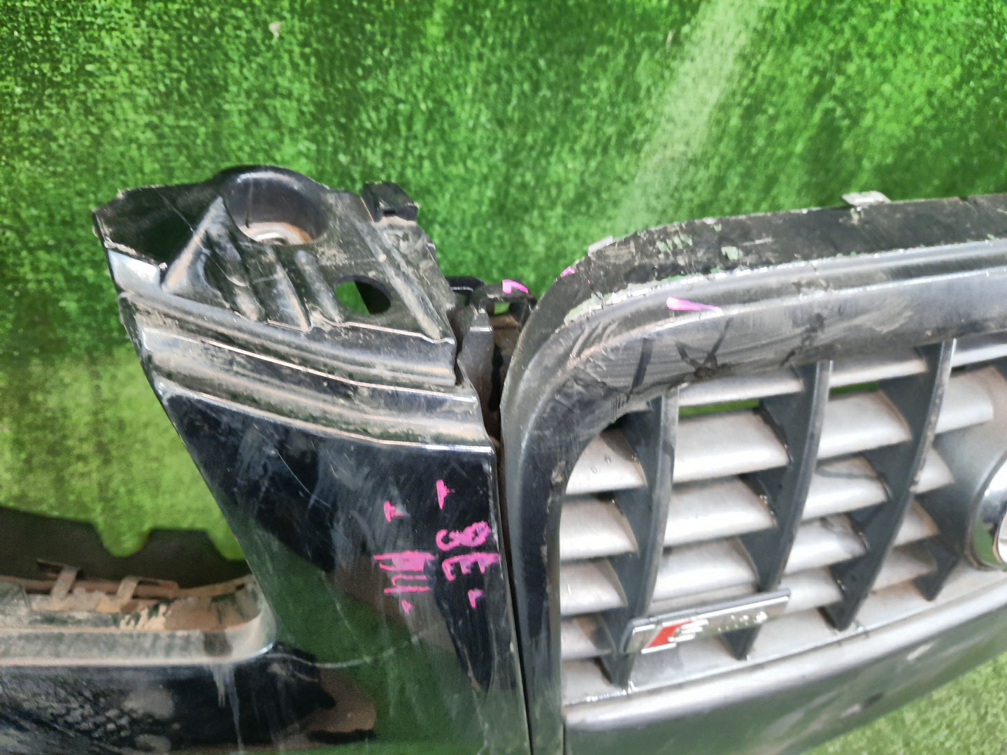 Бампер передний AUDI A4 8ED, 8E, 8HE, 8H7, 8E5, 8EC, B7, B6 B7 5 ракурс