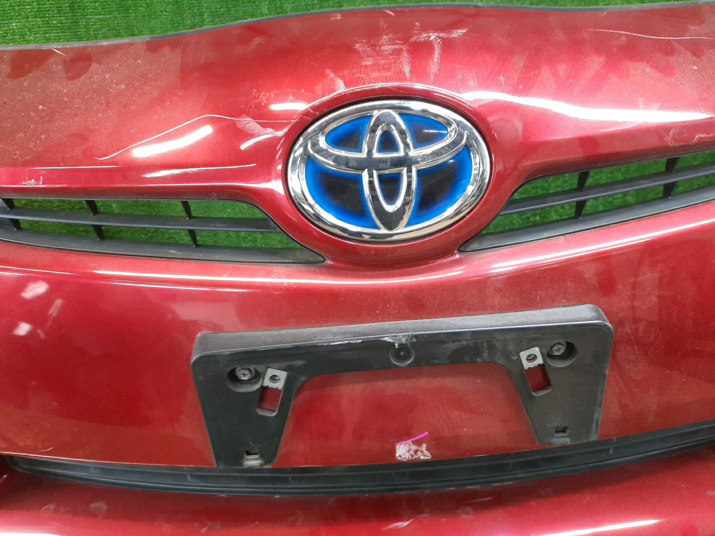 Бампер передний TOYOTA PRIUS ZVW30 10636 5 ракурс