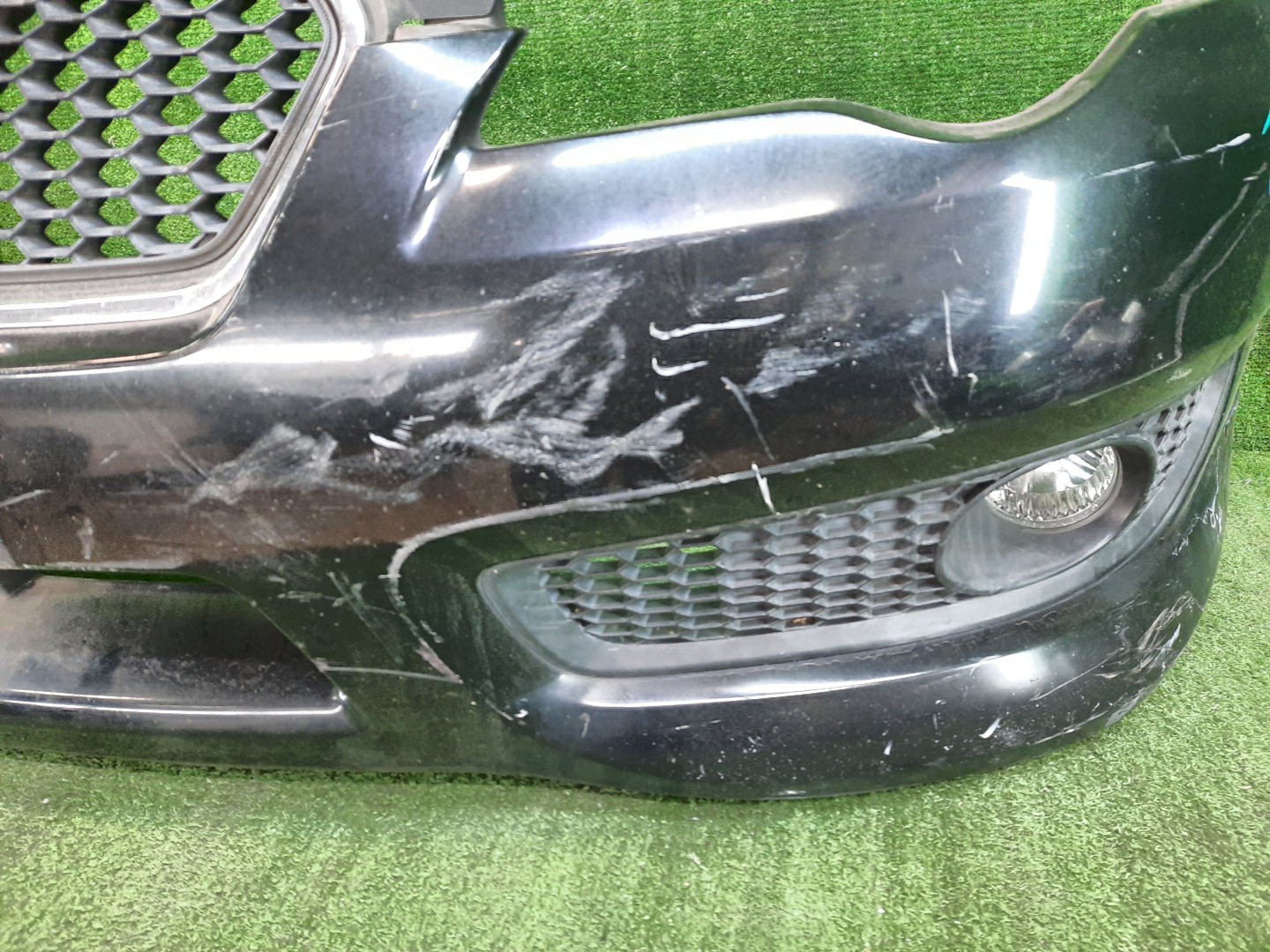 Бампер передний SUBARU LEGACY, LEGACY B4 BL5, BP9, BP5, BPE, BLE, BL9 SPEC B 5 ракурс