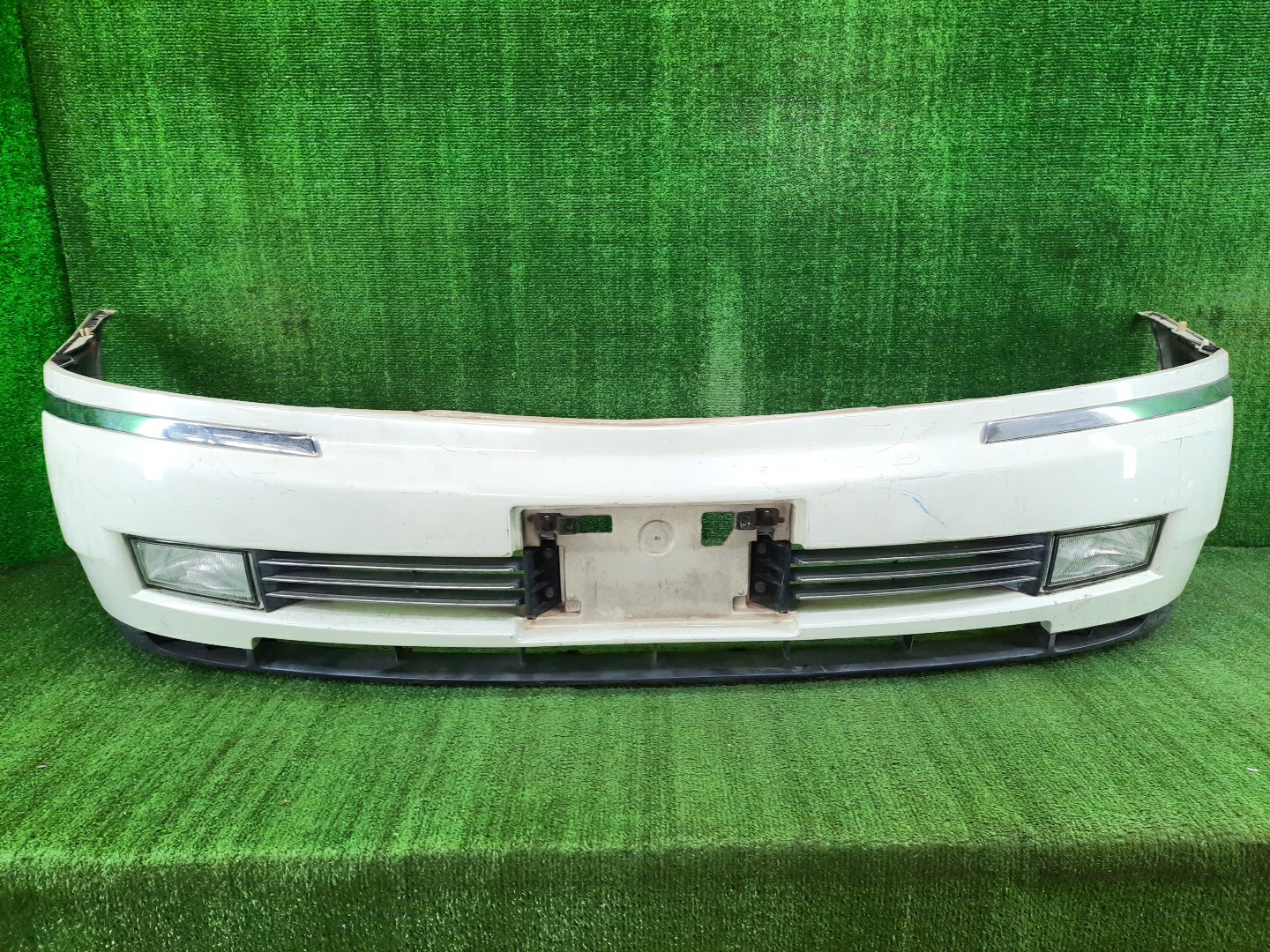 Бампер передний NISSAN CEDRIC, GLORIA MY34, ENY34, HY34 10644 1 ракурс