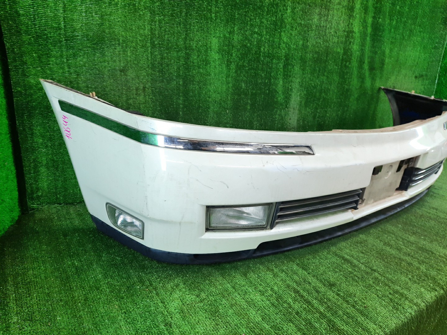 Бампер передний NISSAN CEDRIC, GLORIA MY34, ENY34, HY34 10644 5 ракурс