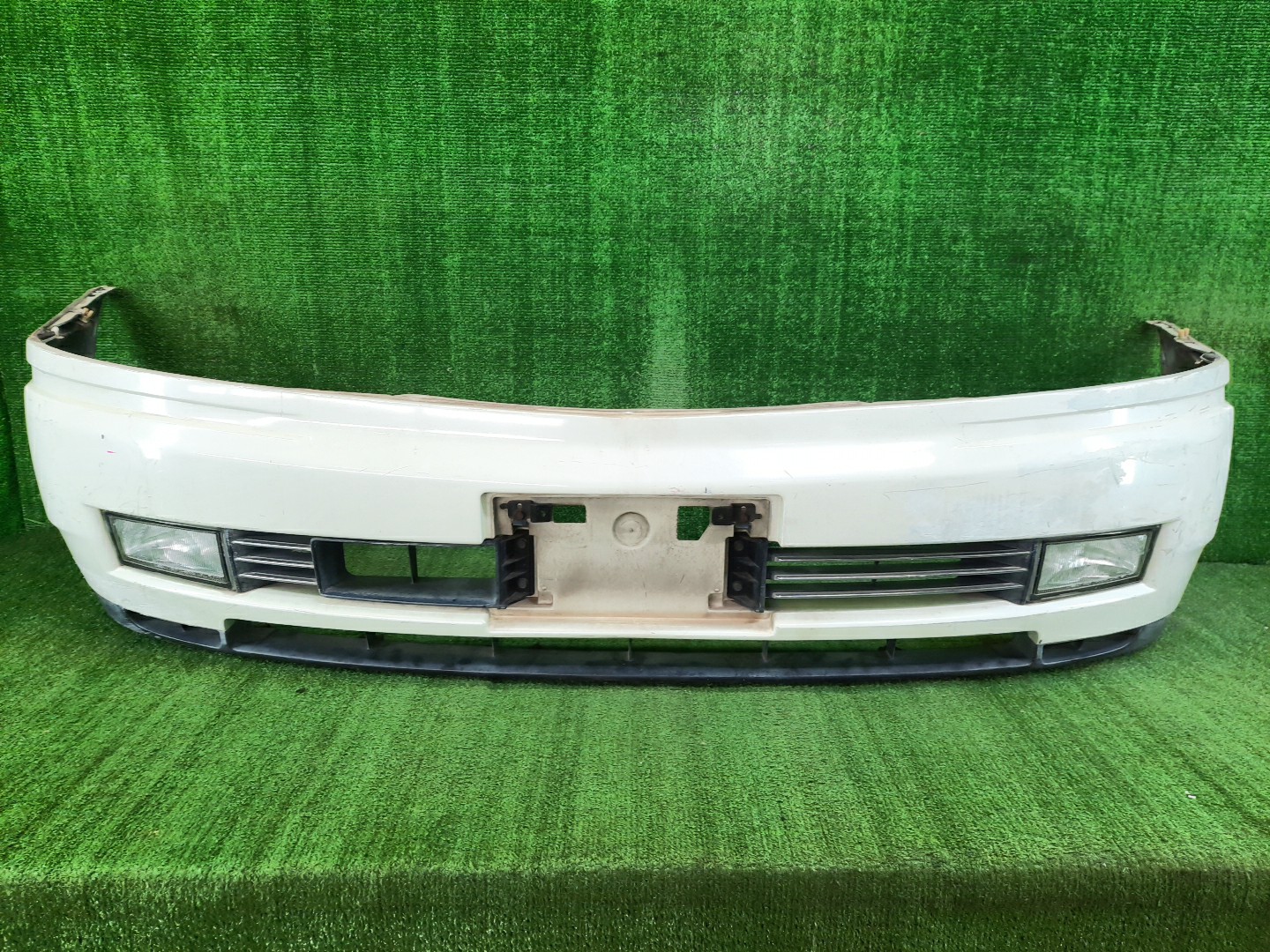 Бампер передний NISSAN CEDRIC, GLORIA MY34, ENY34, HY34 10651 1 ракурс