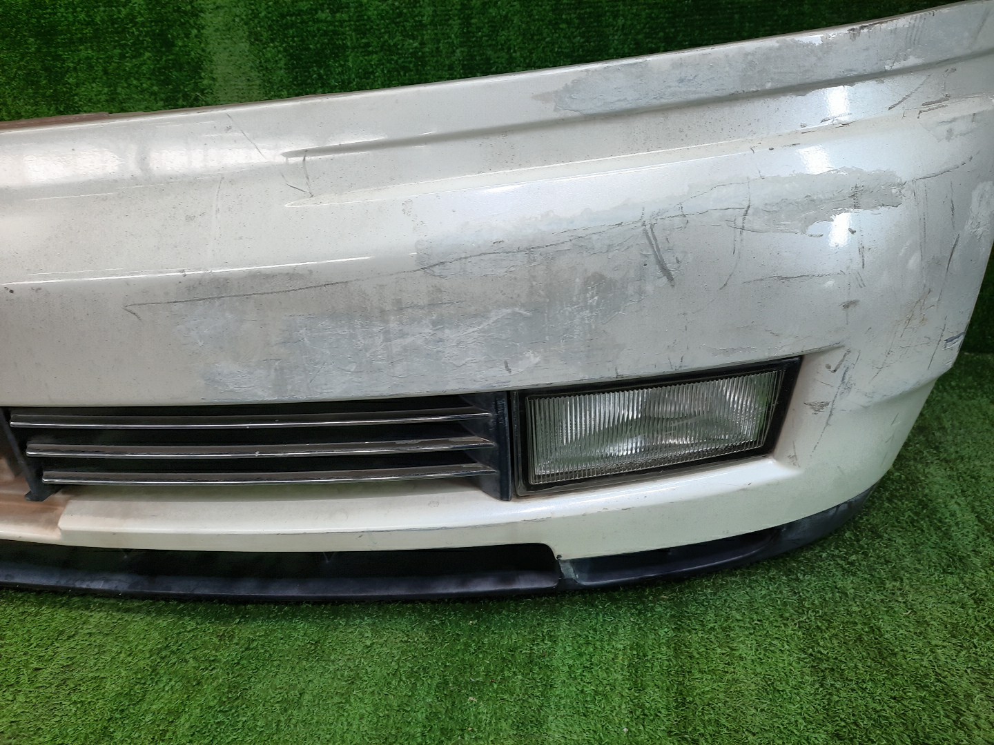 Бампер передний NISSAN CEDRIC, GLORIA MY34, ENY34, HY34 10651 5 ракурс