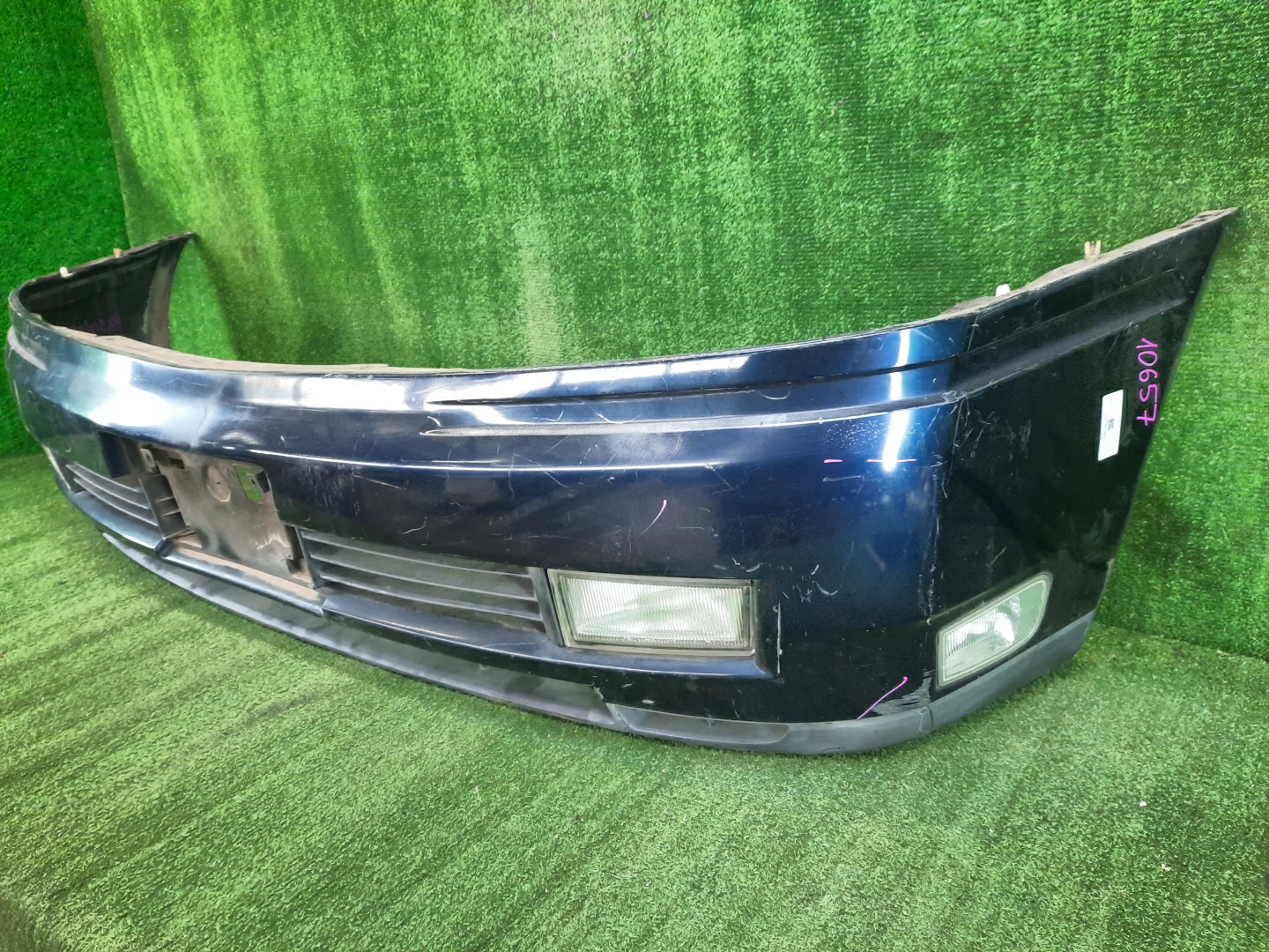 Бампер передний NISSAN CEDRIC, GLORIA MY34, ENY34, HY34 10657 2 ракурс