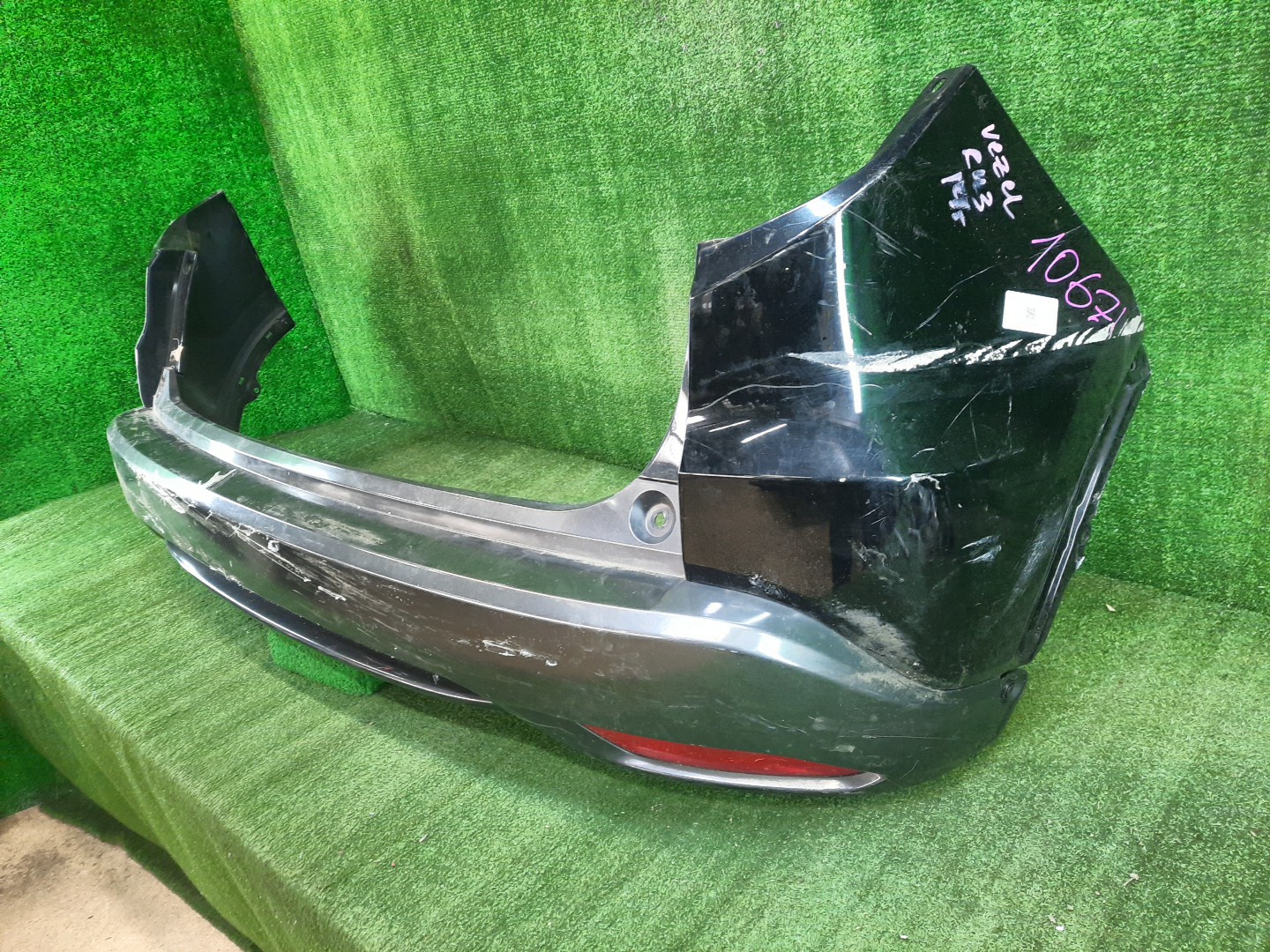 Бампер задний HONDA VEZEL RU1, RU3, RU4, RU2 10671 2 ракурс