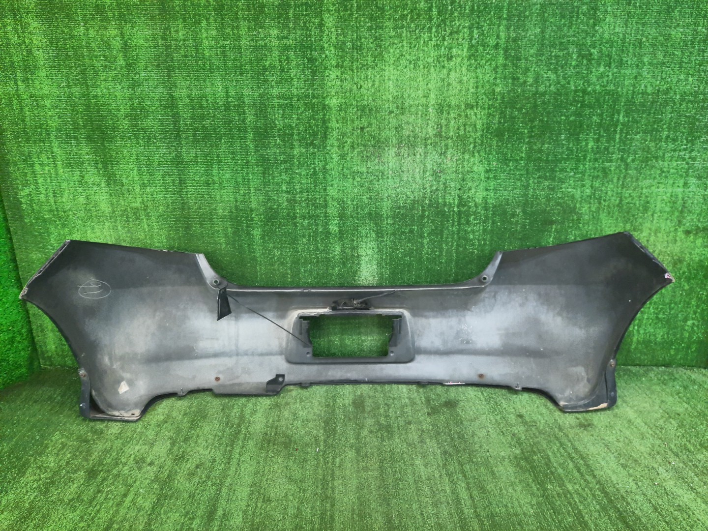 Бампер задний TOYOTA VITZ, YARIS NCP96, SCP90, KSP90, NCP95, NCP91 10672 5 ракурс
