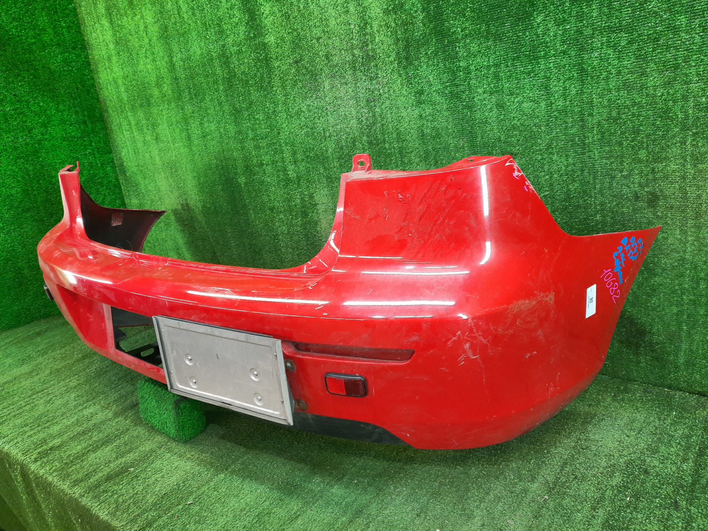 Бампер задний MAZDA AXELA, MAZDA 3, 3 BK5P, BK3P, BKEP, BK SEDAN 2 ракурс