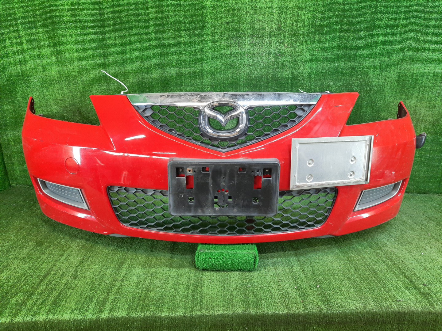 Бампер передний MAZDA AXELA, MAZDA 3, 3 BK5P, BK3P, BKEP, BK SEDAN 1 ракурс