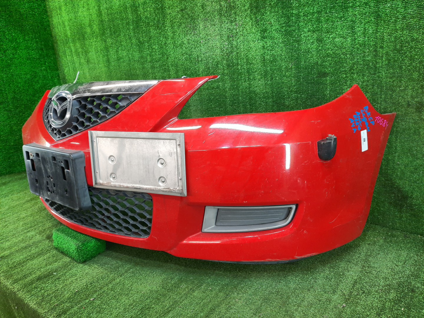 Бампер передний MAZDA AXELA, MAZDA 3, 3 BK5P, BK3P, BKEP, BK SEDAN 2 ракурс