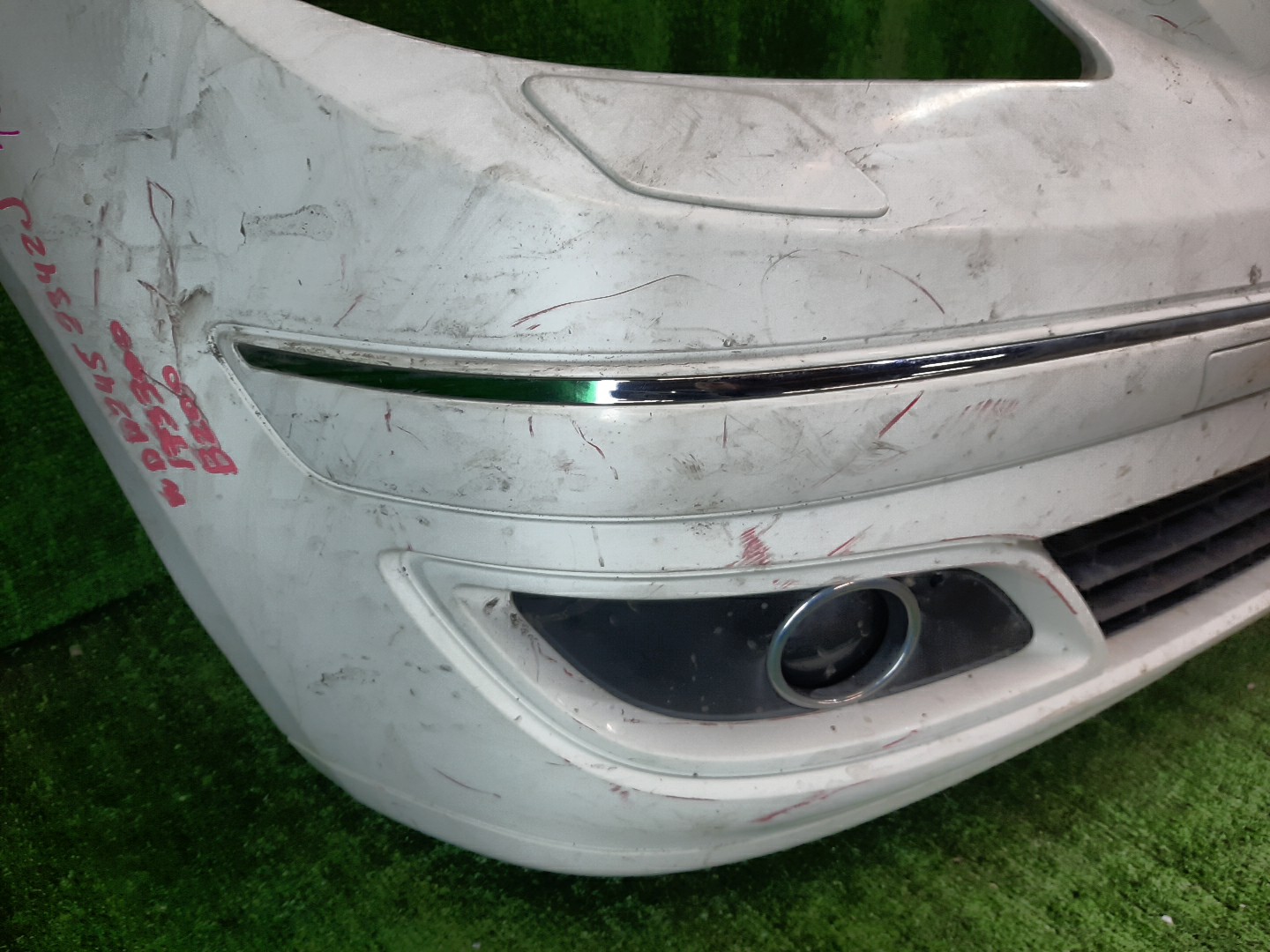 Бампер передний MERCEDES-BENZ B-Class 245234 10693 4 ракурс