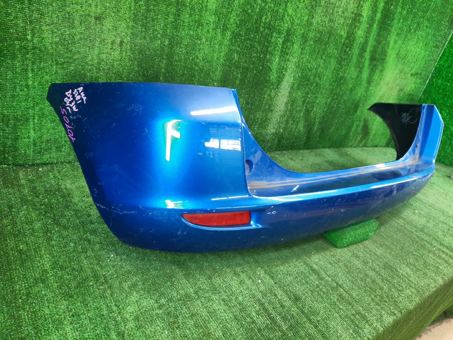 Бампер задний MAZDA DEMIO DY3W, DY5W, DY3R 10705 3 ракурс