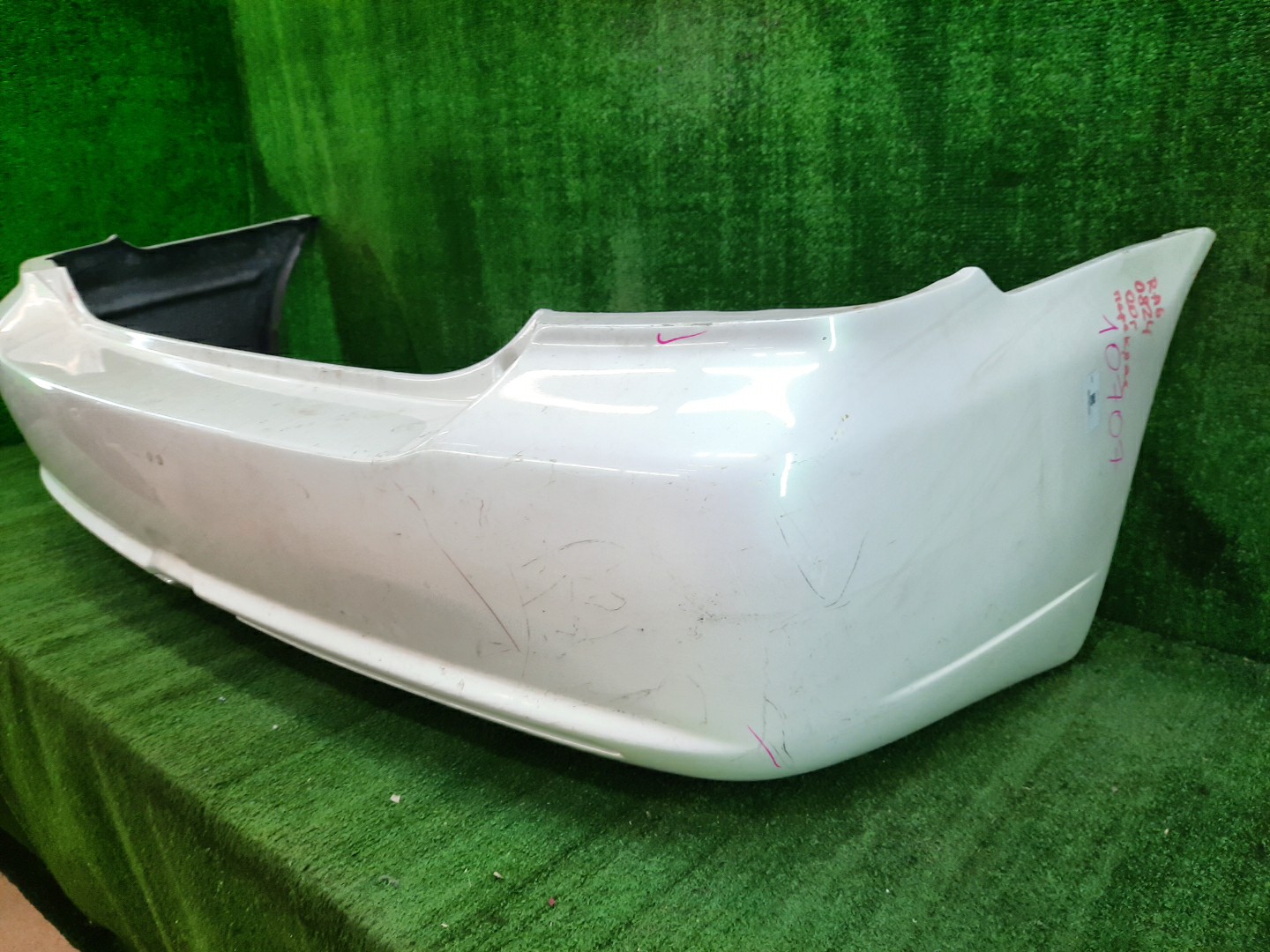 Бампер задний HONDA ODYSSEY RA6, RA8, RA7, RA9 10707 2 ракурс