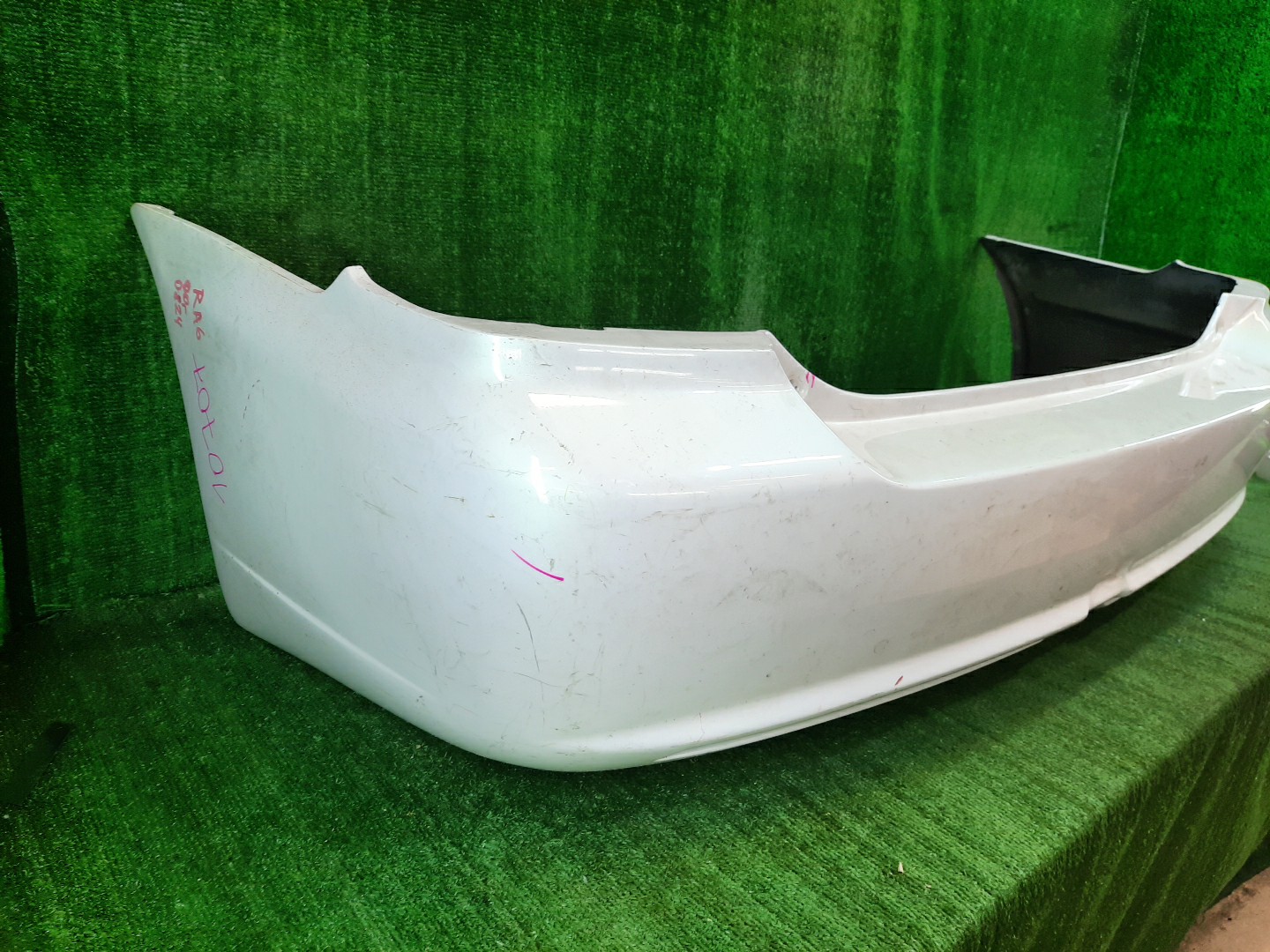 Бампер задний HONDA ODYSSEY RA6, RA8, RA7, RA9 10707 3 ракурс