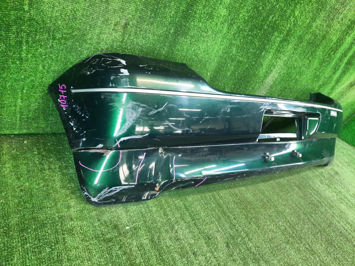 Бампер задний TOYOTA VITZ, YARIS SCP10, NCP10, SCP13, NCP15, NCP11, NCP13 CLAVIA 3 ракурс