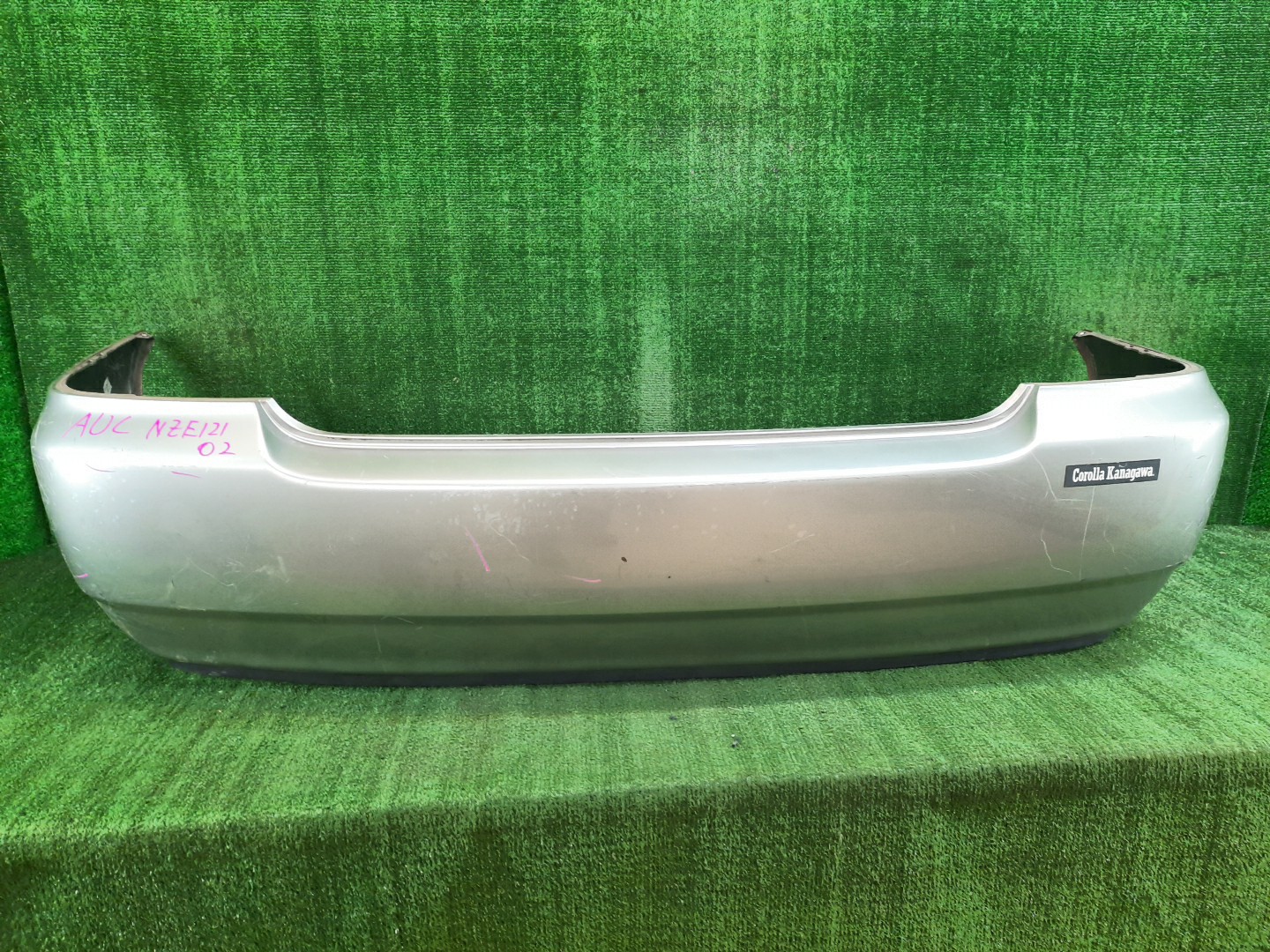 Бампер задний TOYOTA COROLLA ZZE124, NZE121, NZE120, ZZE122, NZE124 10742 1 ракурс