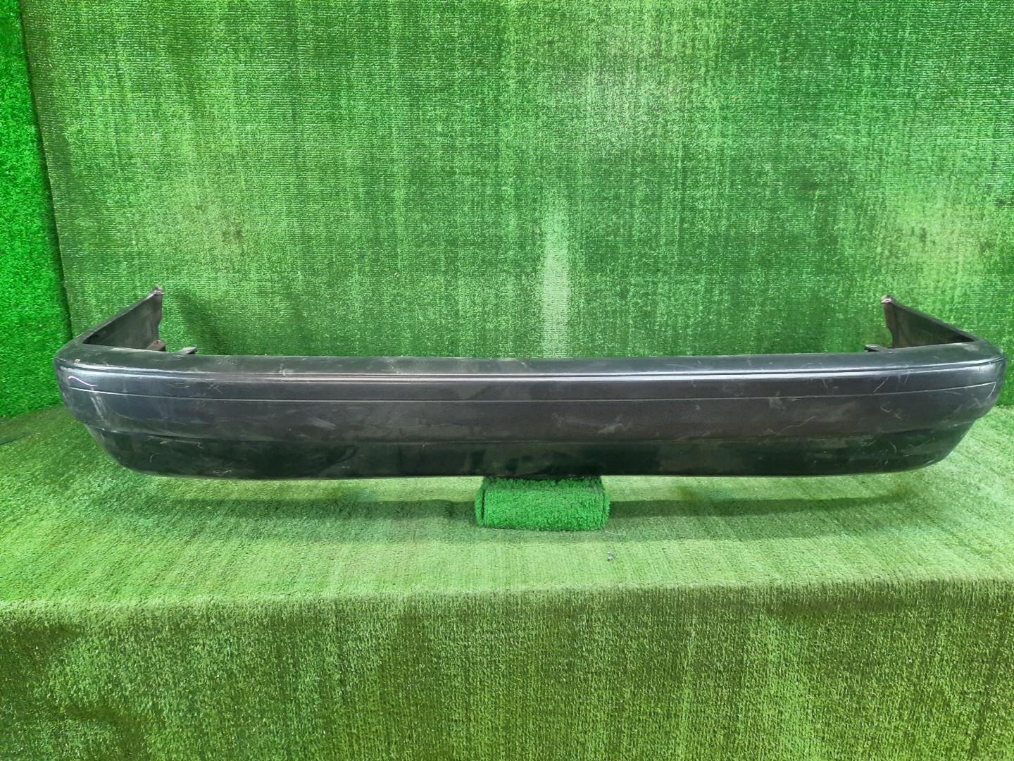 Бампер задний TOYOTA SPRINTER AE111, AE114, AE110, EE111, CE110, CE114 10743 1 ракурс