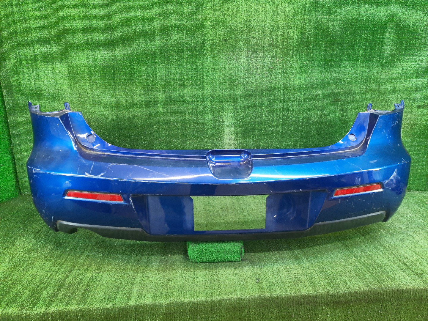 Бампер задний MAZDA AXELA, MAZDA 3, 3 BK5P, BK3P, BKEP, BK WAGON 1 ракурс