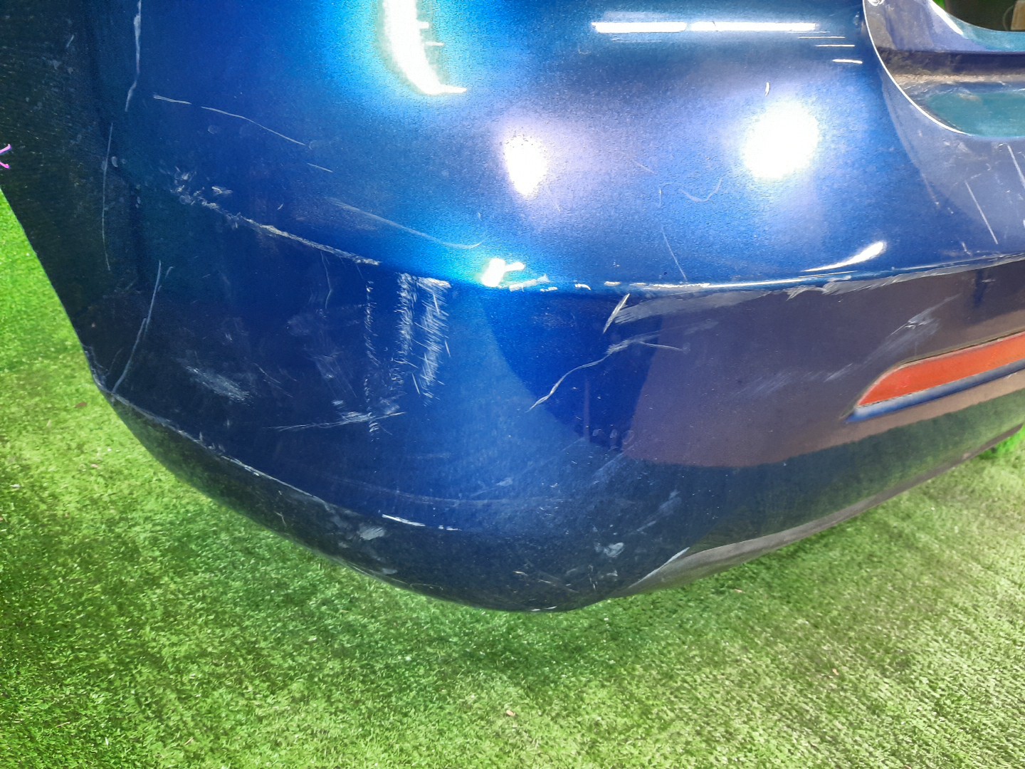 Бампер задний MAZDA AXELA, MAZDA 3, 3 BK5P, BK3P, BKEP, BK WAGON 4 ракурс