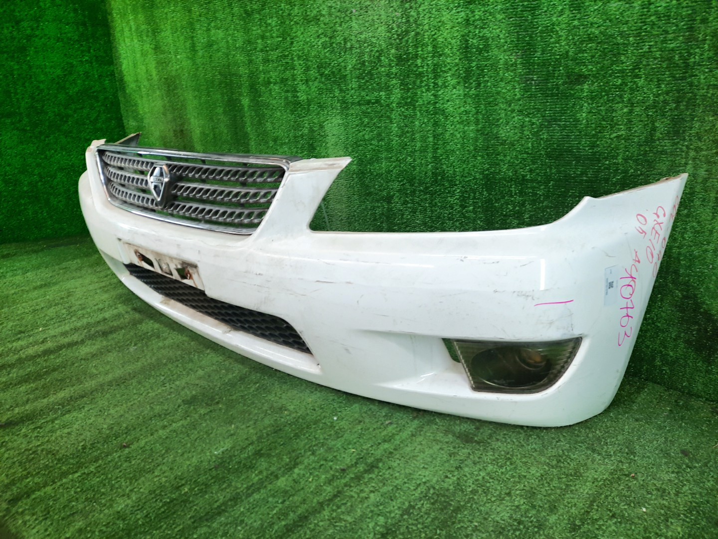 Бампер передний TOYOTA ALTEZZA, IS200, IS300 GXE10, SXE10, JCE10, JCE15 10763 2 ракурс
