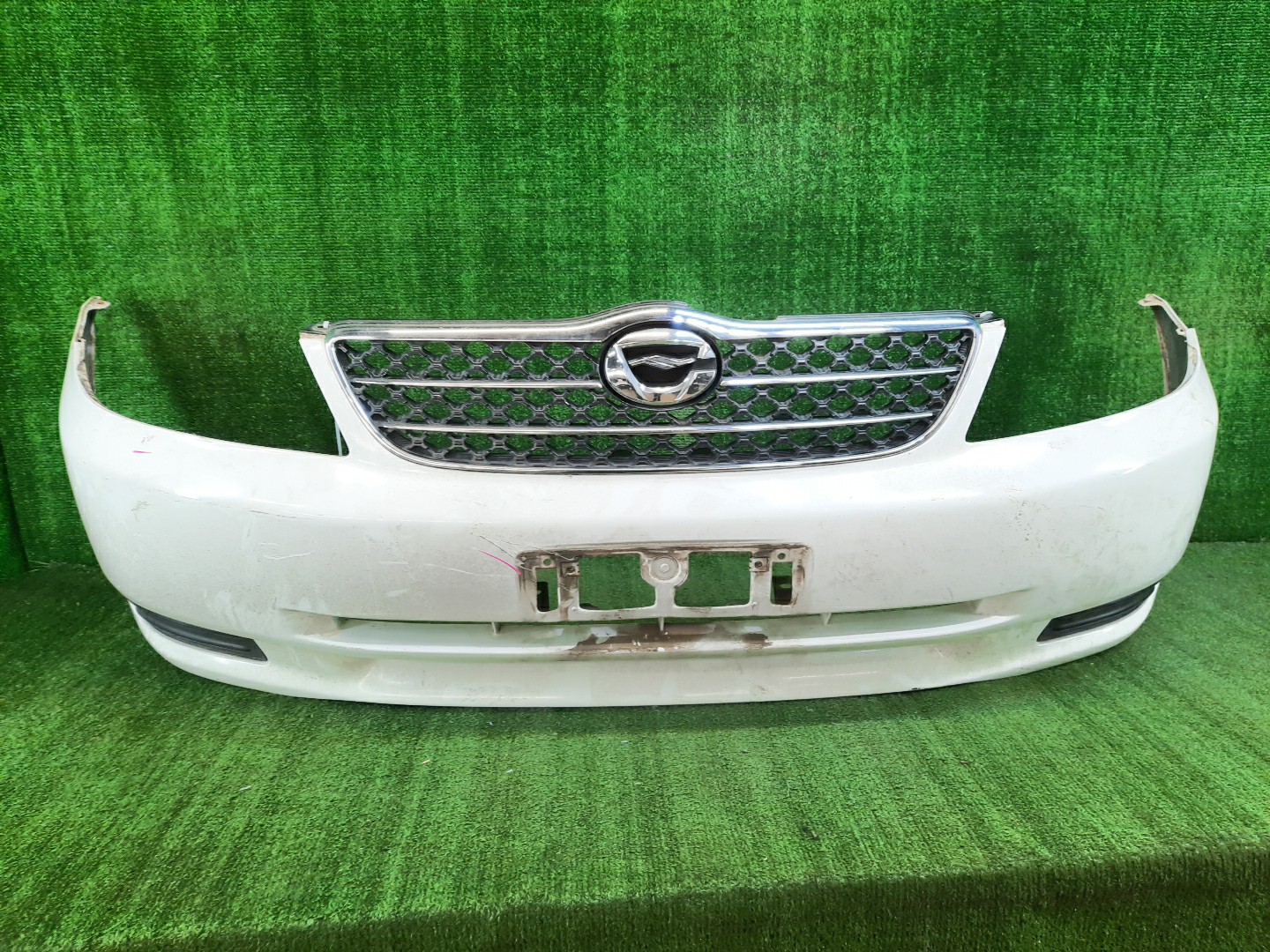 Бампер передний TOYOTA COROLLA, COROLLA FIELDER ZZE124, NZE121, NZE120, ZZE122, NZE124, CE121, NZE121G, ZZE123G, ZZE124G, ZZE122G, NZE124G 10792 1 ракурс