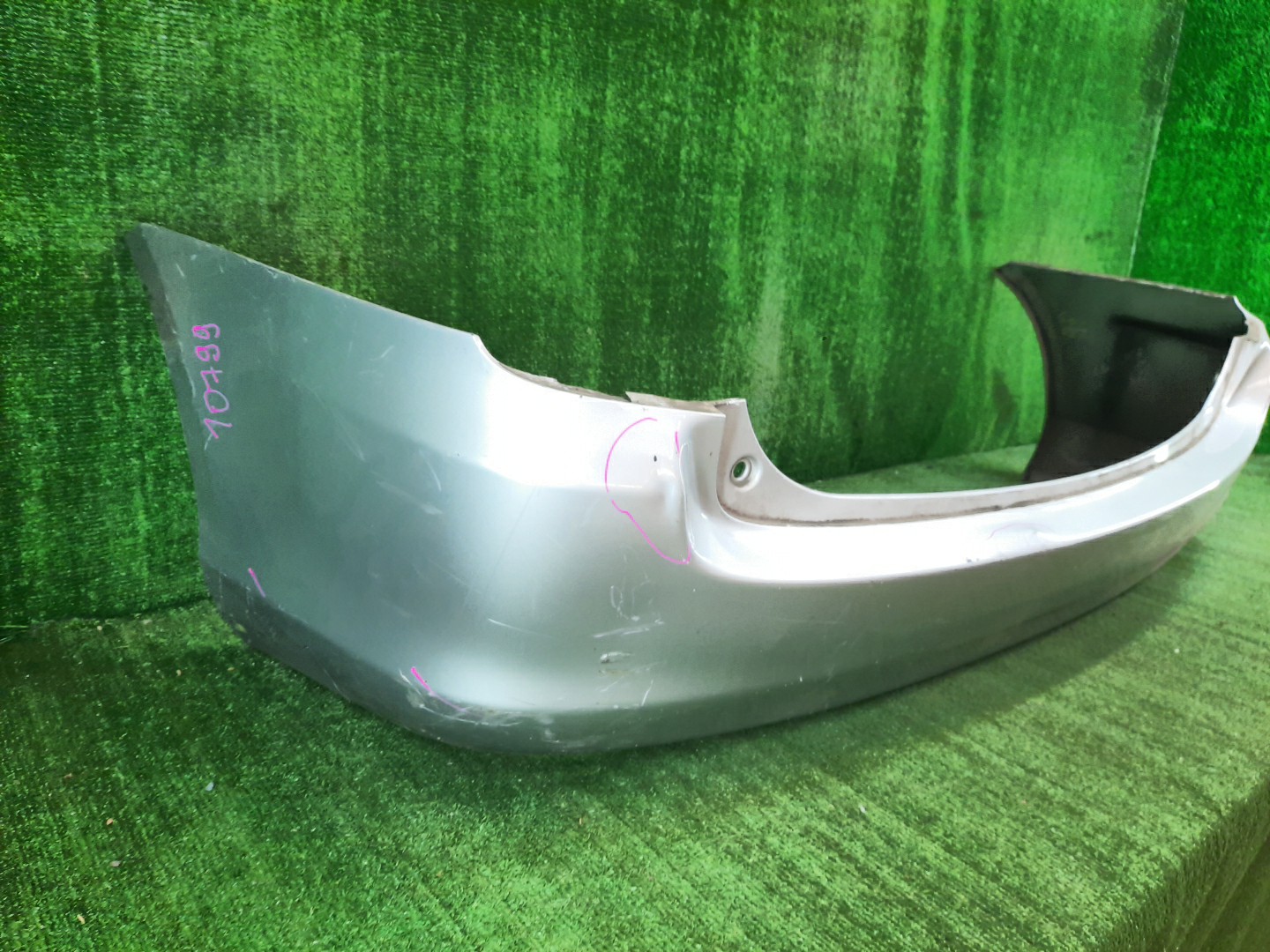 Бампер задний TOYOTA COROLLA FIELDER, FIELDER ZRE144G, ZRE142G, NZE144G, NZE141G 10799 3 ракурс