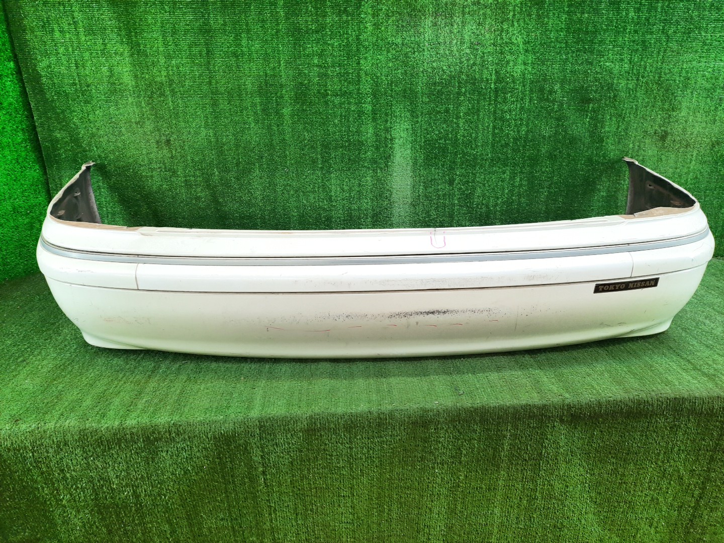 Бампер задний NISSAN BLUEBIRD SYLPHY G10, QG10, FG10, TG10, QNG10 10802 1 ракурс