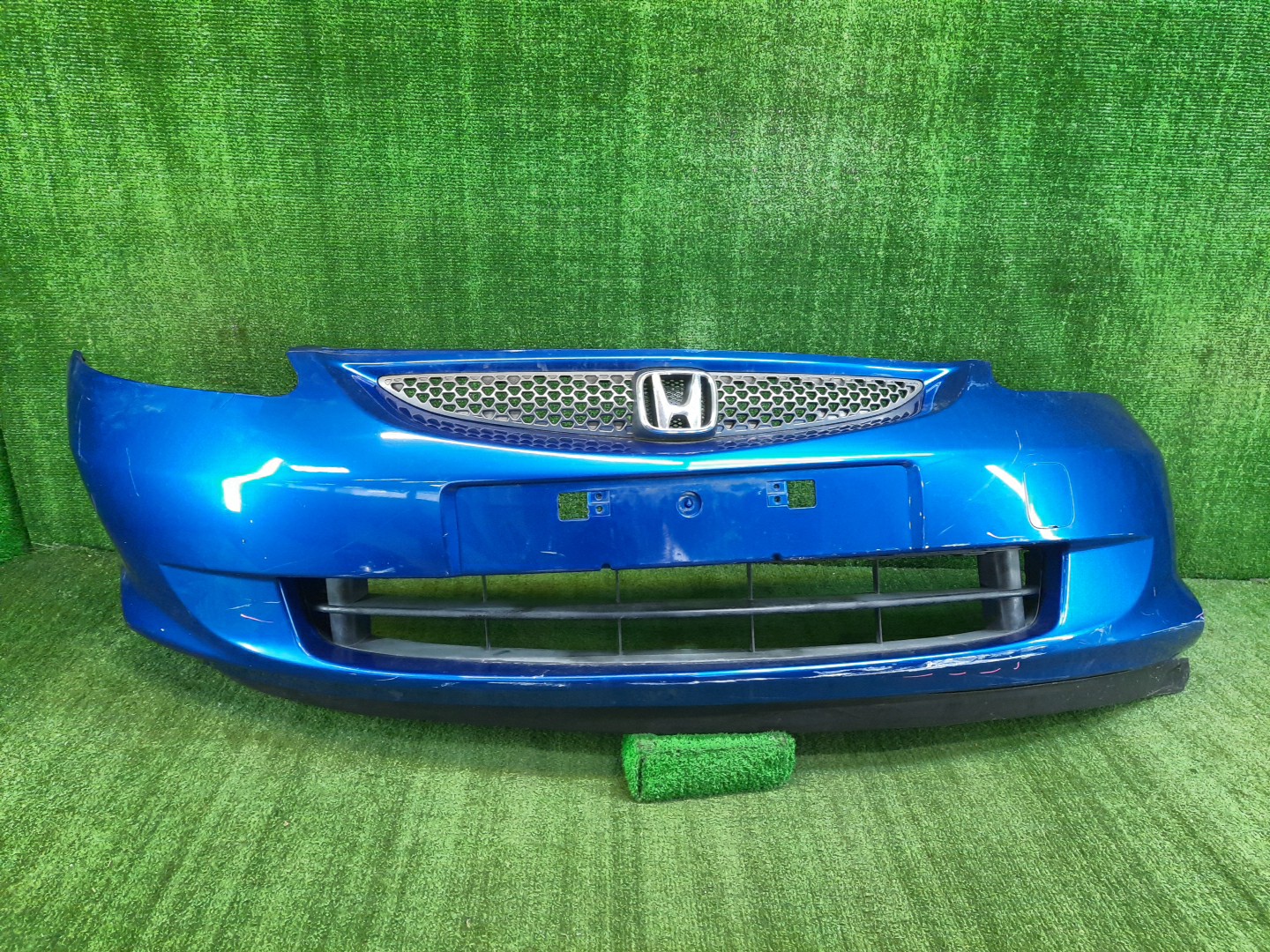 Бампер передний HONDA FIT, JAZZ GD2, GD3, GD4, GD1 10839 1 ракурс