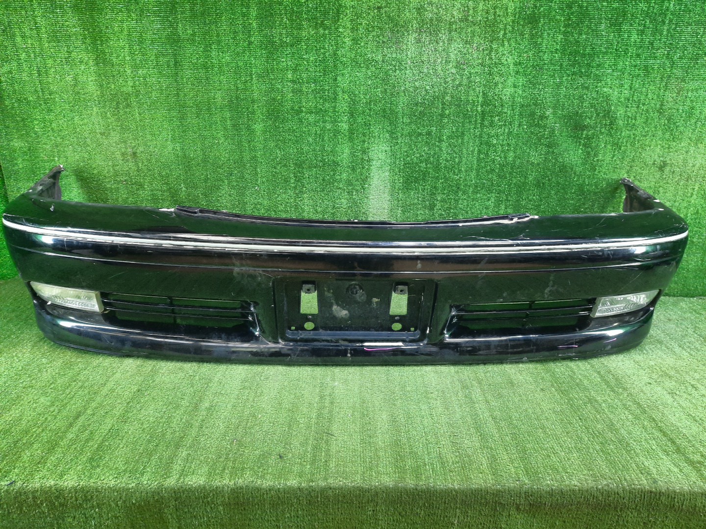 Бампер передний TOYOTA CROWN, CROWN ATHLETE JZS173W, JZS171W, JZS175W, GS171W, GS171, JZS175, JZS171, JZS173, JZS179, JKS175 10849 1 ракурс