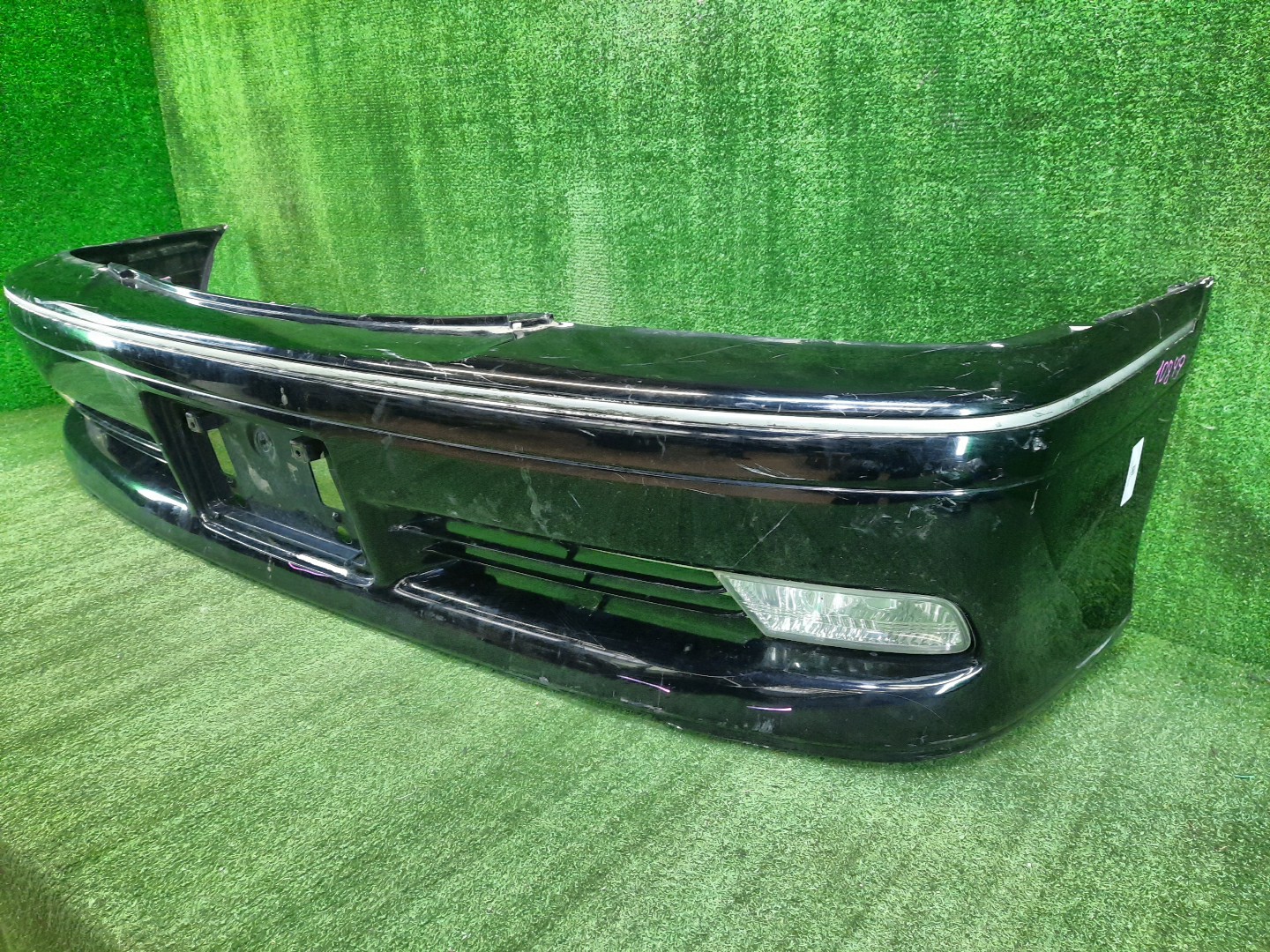 Бампер передний TOYOTA CROWN, CROWN ATHLETE JZS173W, JZS171W, JZS175W, GS171W, GS171, JZS175, JZS171, JZS173, JZS179, JKS175 10849 2 ракурс