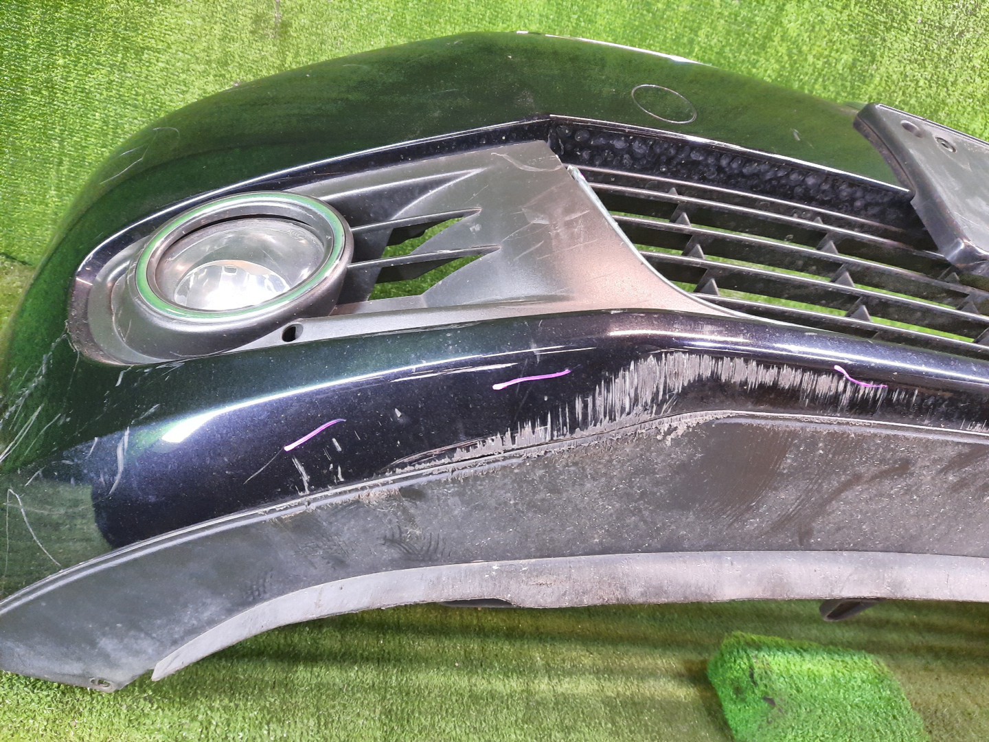 Бампер передний VOLKSWAGEN GOLF 5K1, MK6, AJ5 10877 5 ракурс