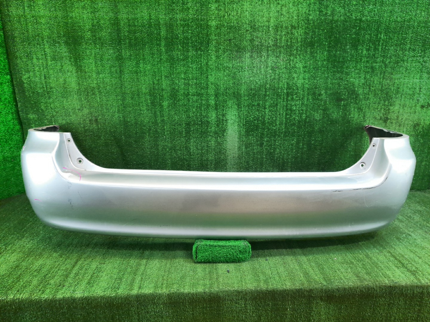 Бампер задний TOYOTA COROLLA FIELDER NZE121G, ZZE123G, ZZE124G, ZZE122G, NZE124G 10897 1 ракурс