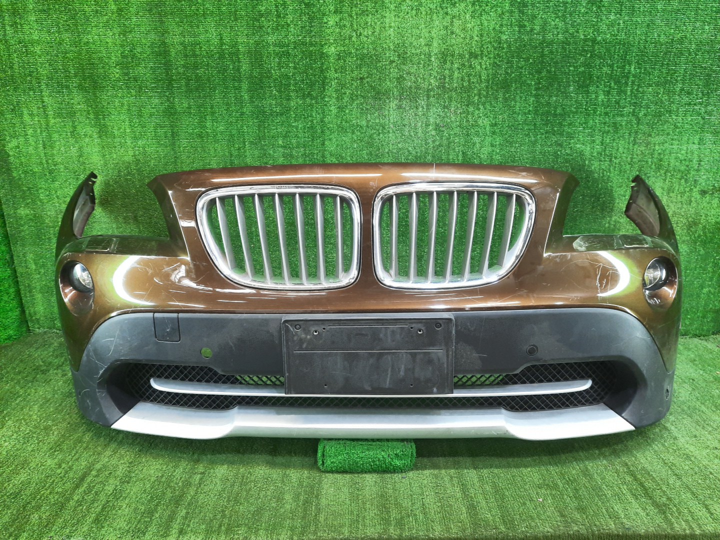 Бампер передний BMW X1 E84 10916 1 ракурс