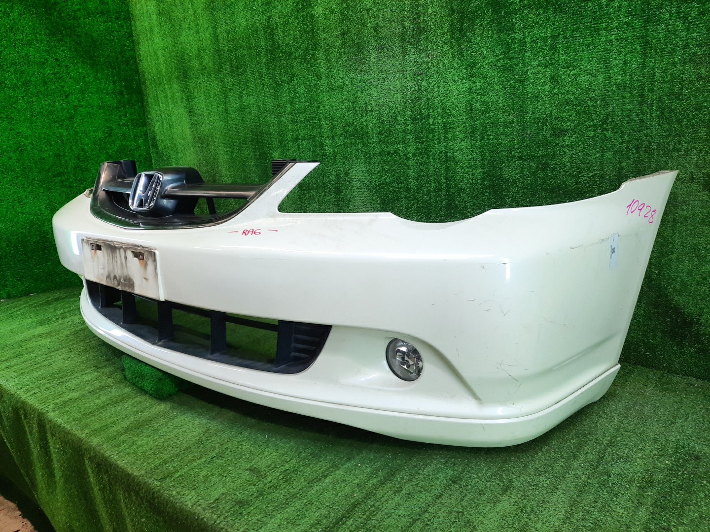 Бампер передний HONDA ODYSSEY RA6, RA8, RA7, RA9 10928 2 ракурс