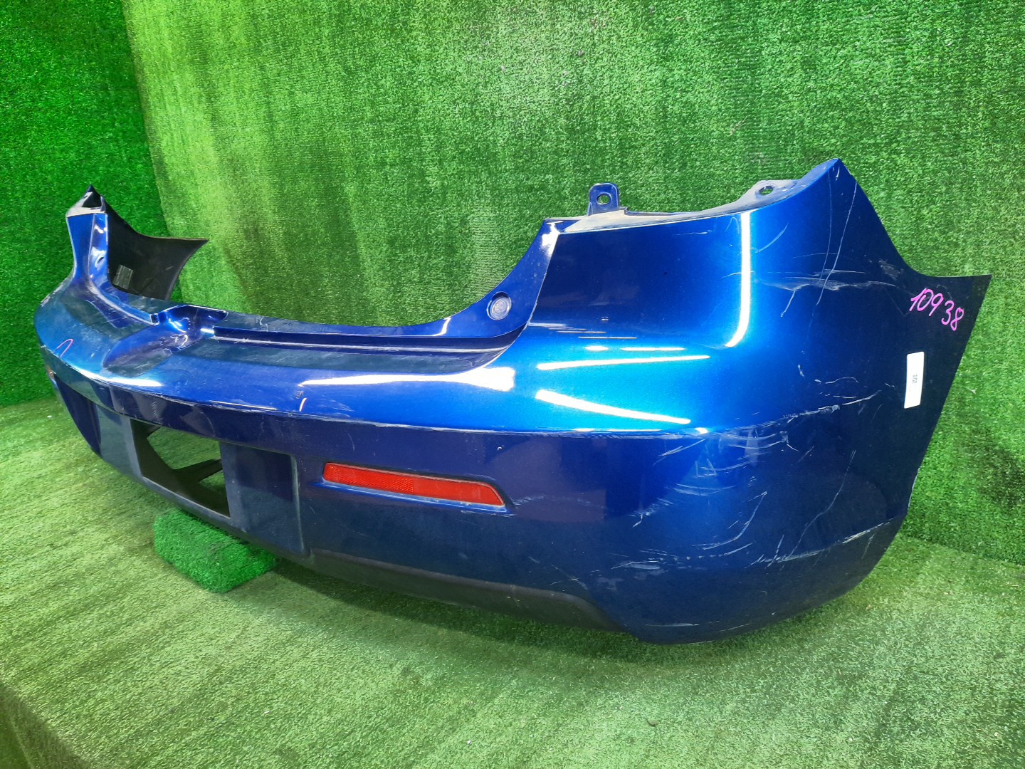 Бампер задний MAZDA AXELA, MAZDA 3, 3 BK5P, BK3P, BKEP, BK WAGON 2 ракурс