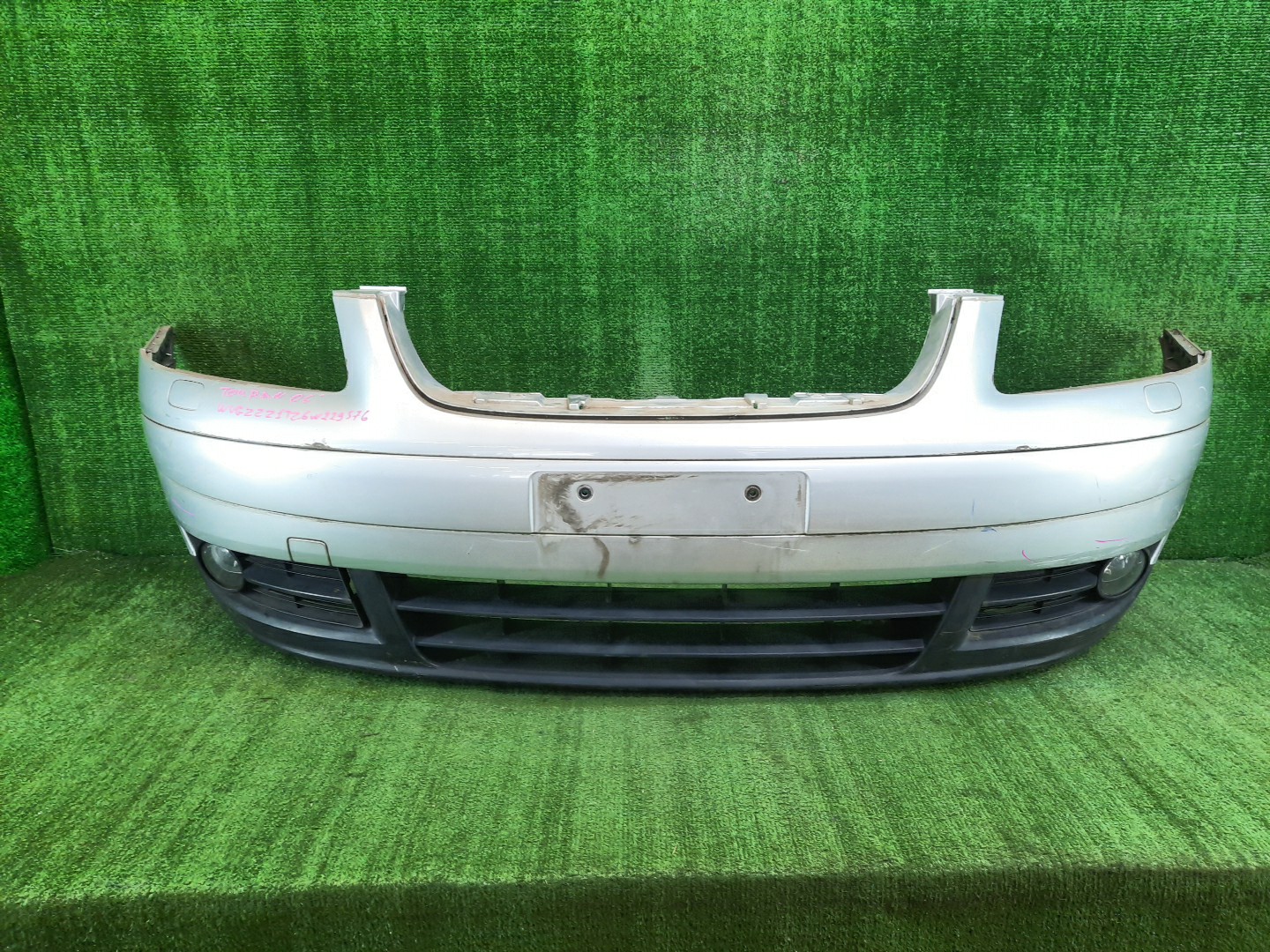 Бампер передний VOLKSWAGEN TOURAN 1T1 10957 1 ракурс