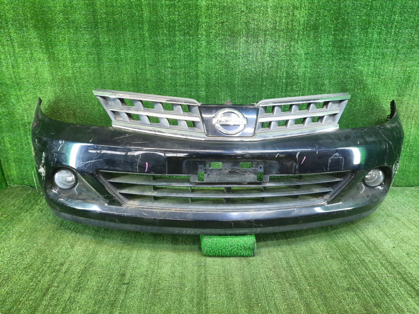 Бампер передний NISSAN TIIDA, TIIDA LATIO C11, NC11, JC11, SC11, SNC11, SJC11 11024 1 ракурс